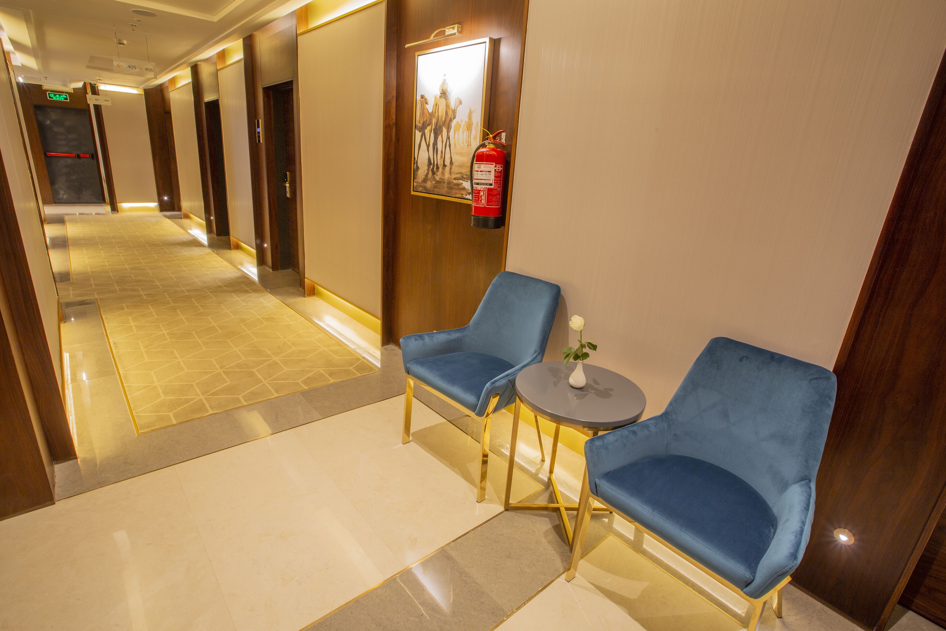 Velar Inn Hotel 4*