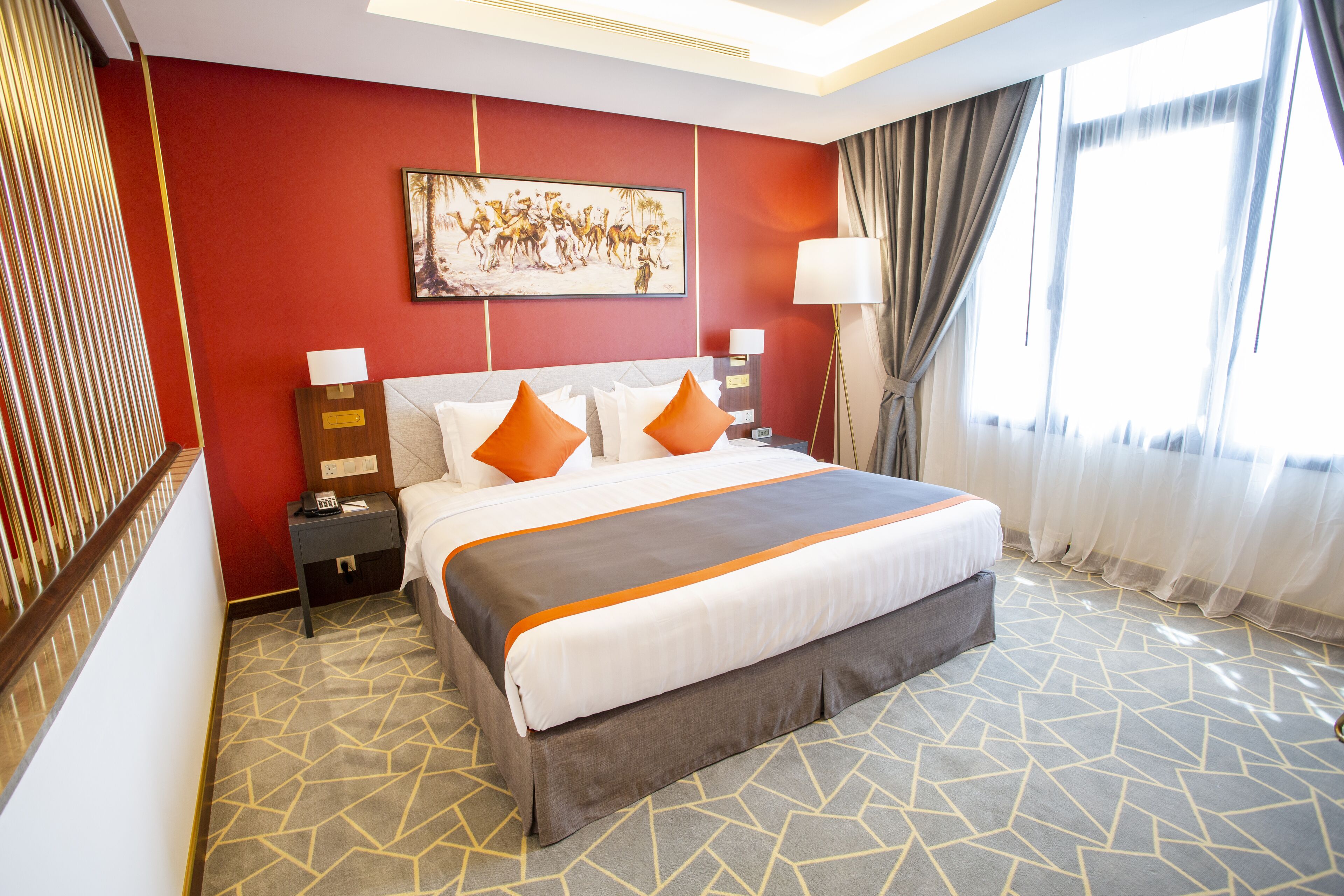 Velar Inn Hotel 4*