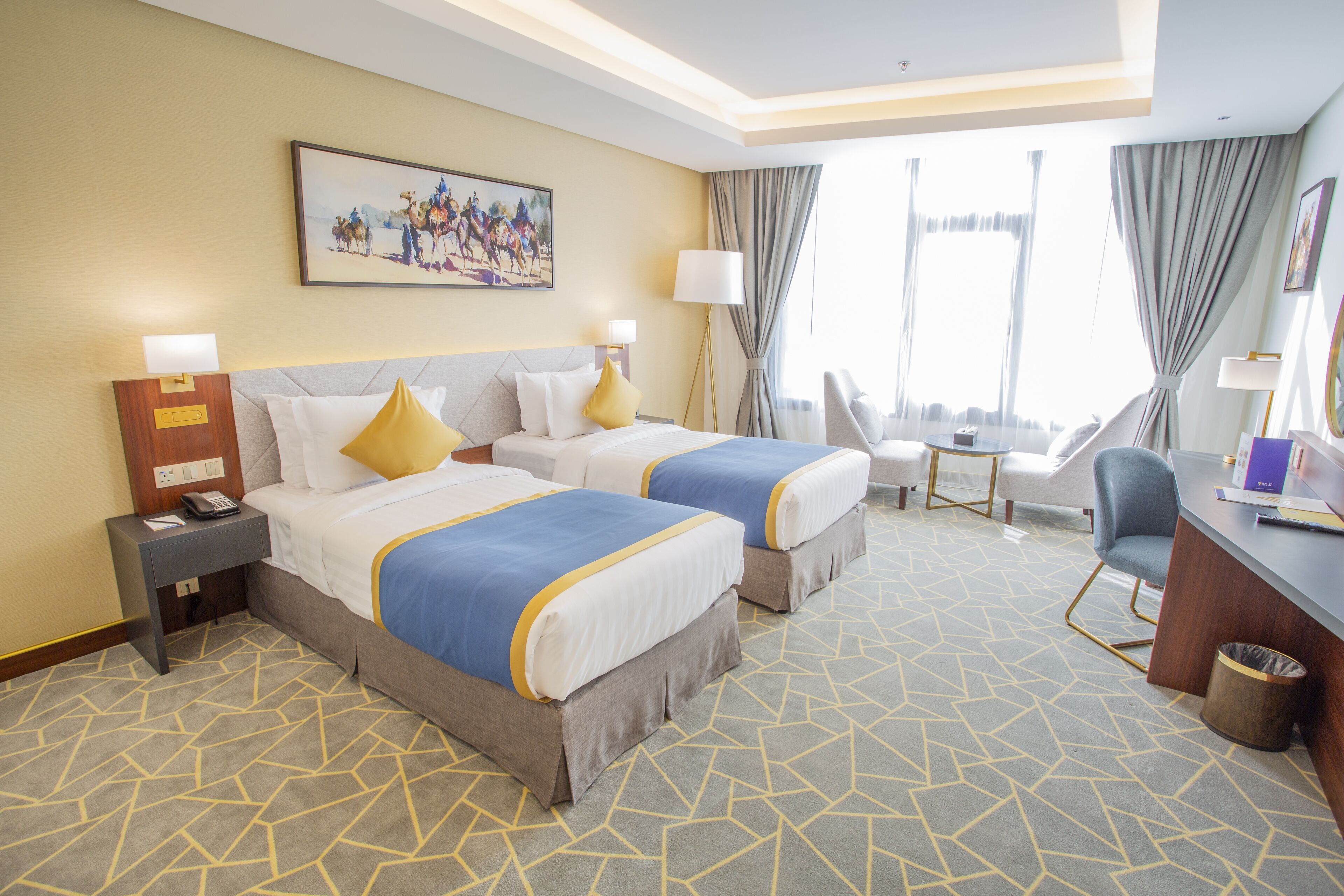 Velar Inn Hotel 4*
