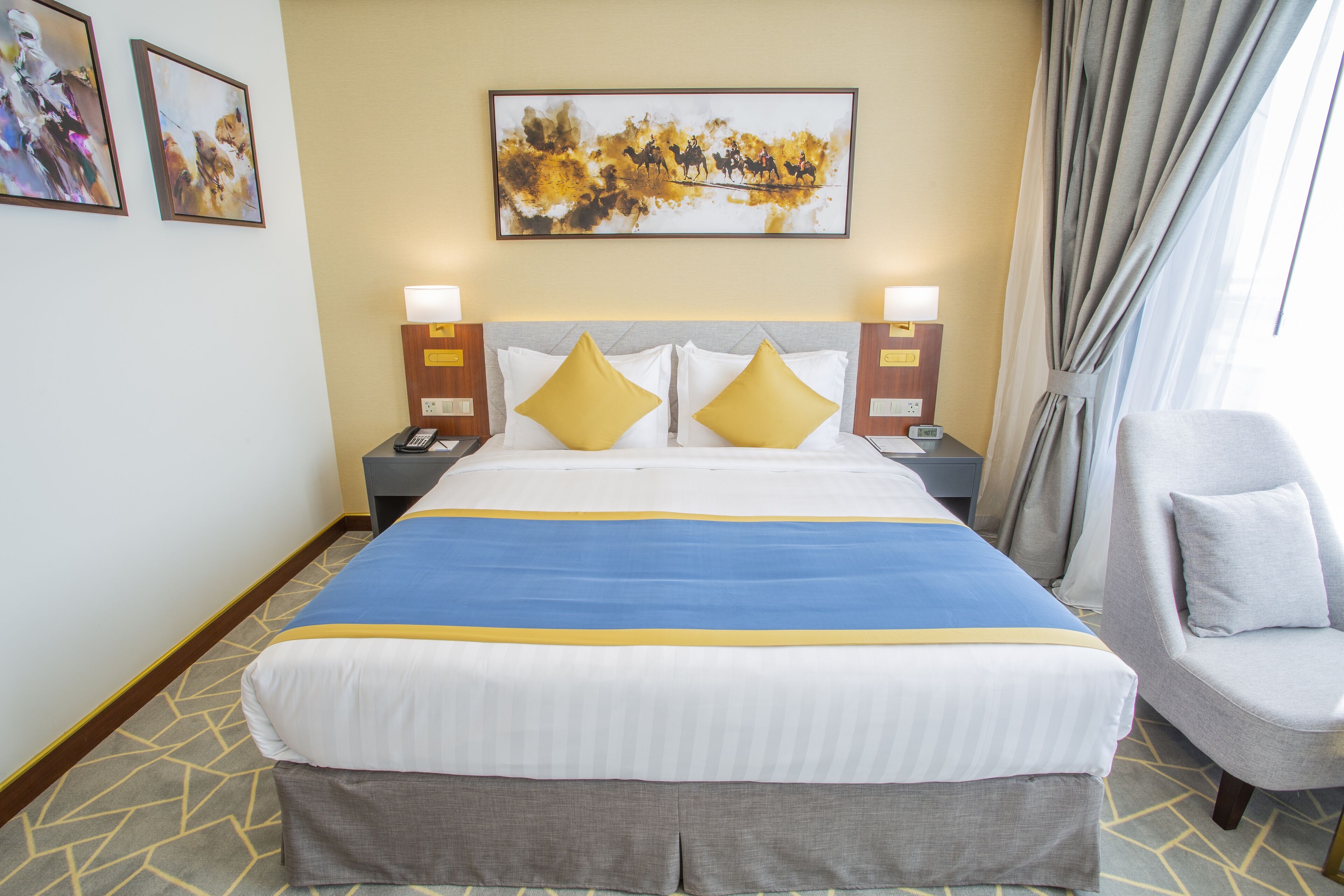 Velar Inn Hotel 4*