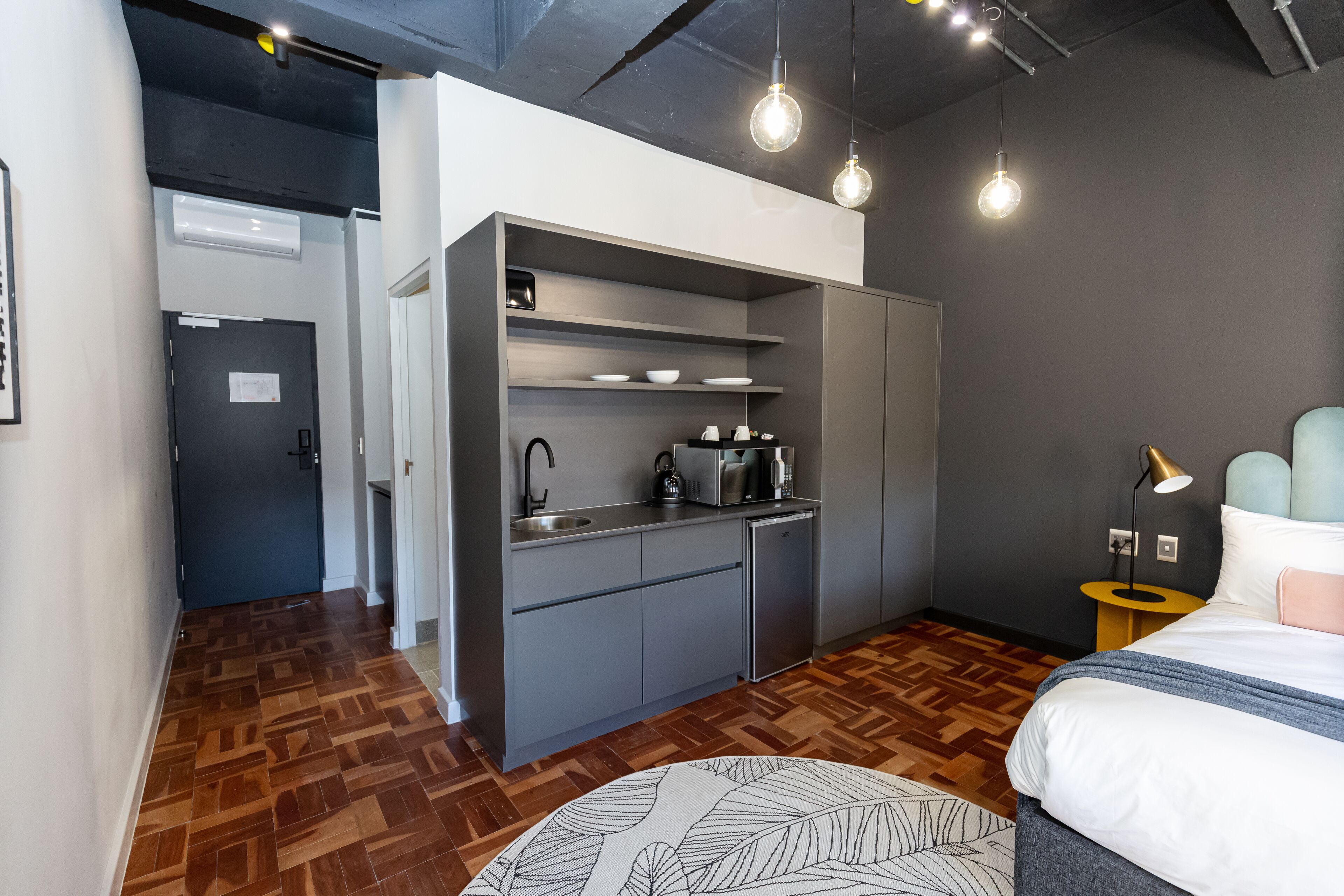 BlackBrick Cape Town 3*