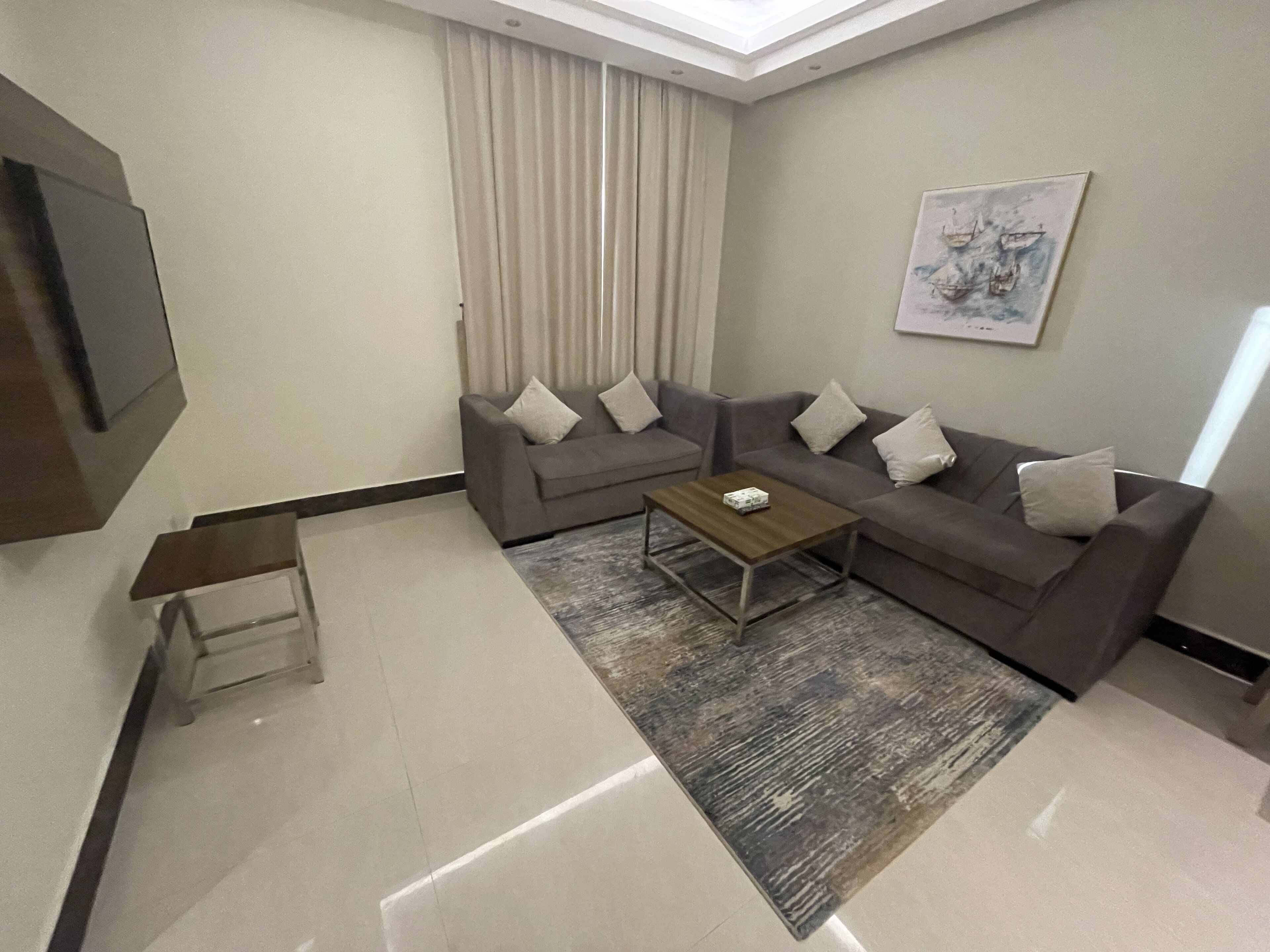 Private Luxury Suites - Al Hamra 0*