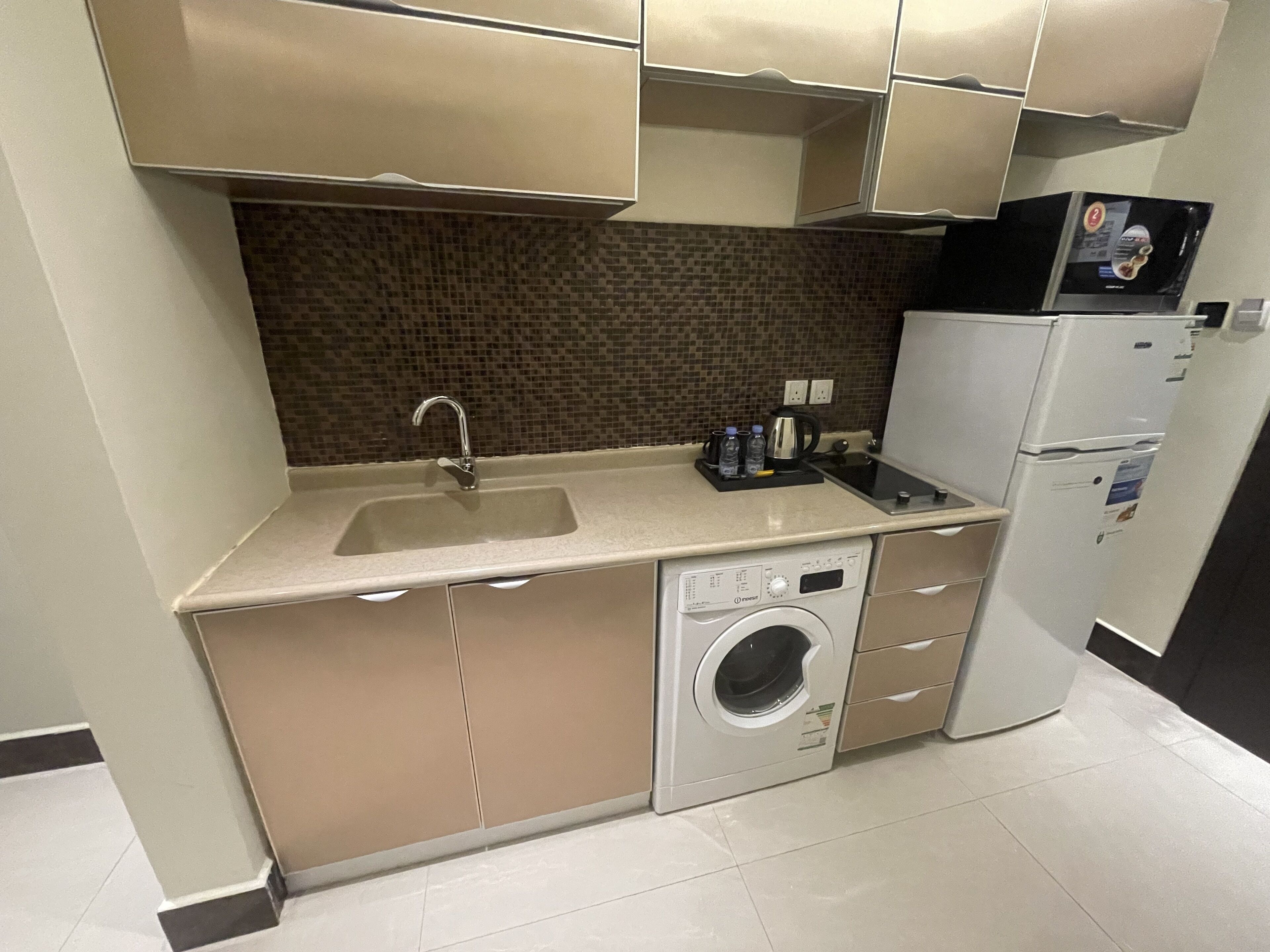 Private Luxury Suites - Al Hamra 0*
