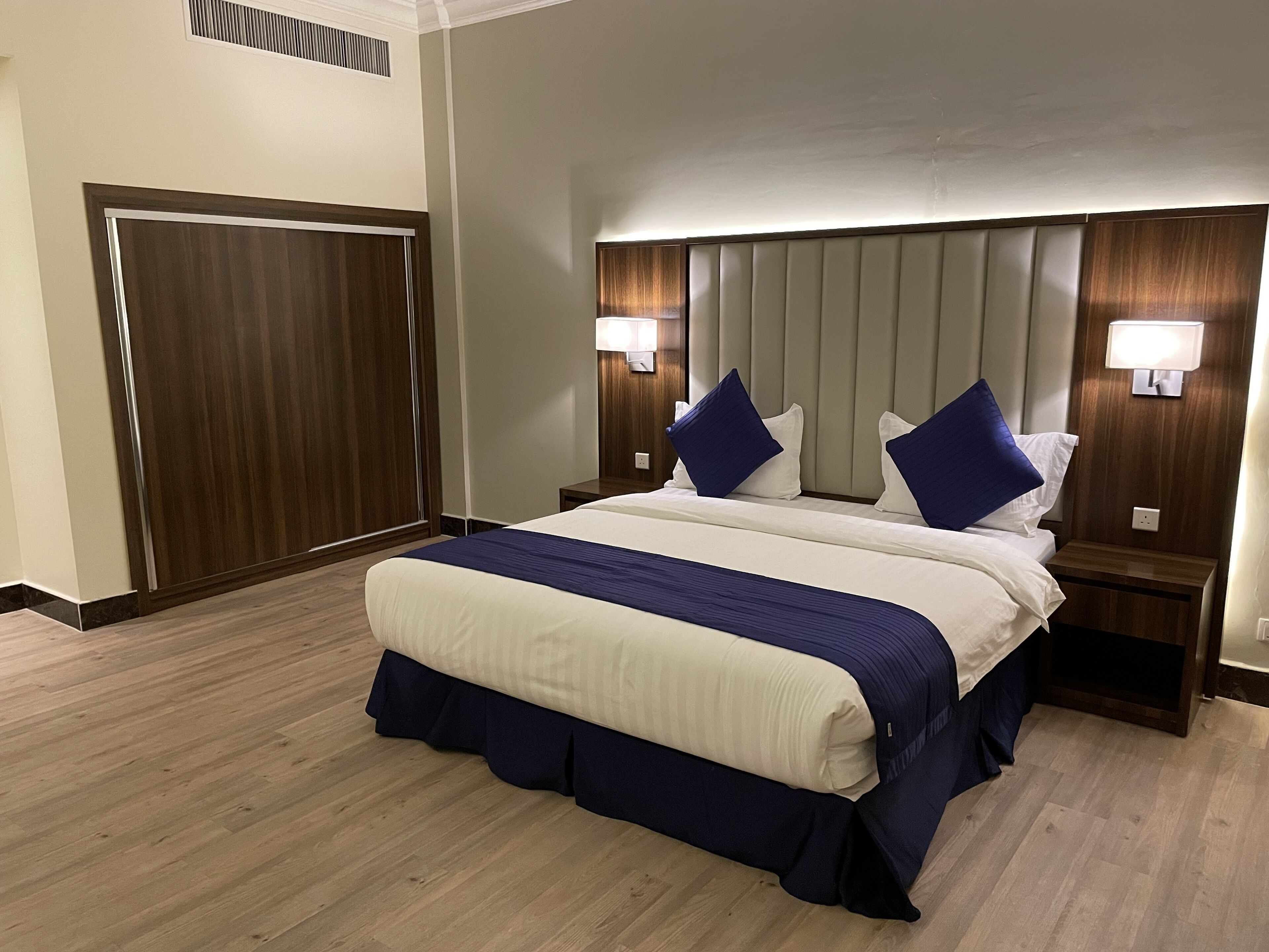 Private Luxury Suites - Al Hamra 0*
