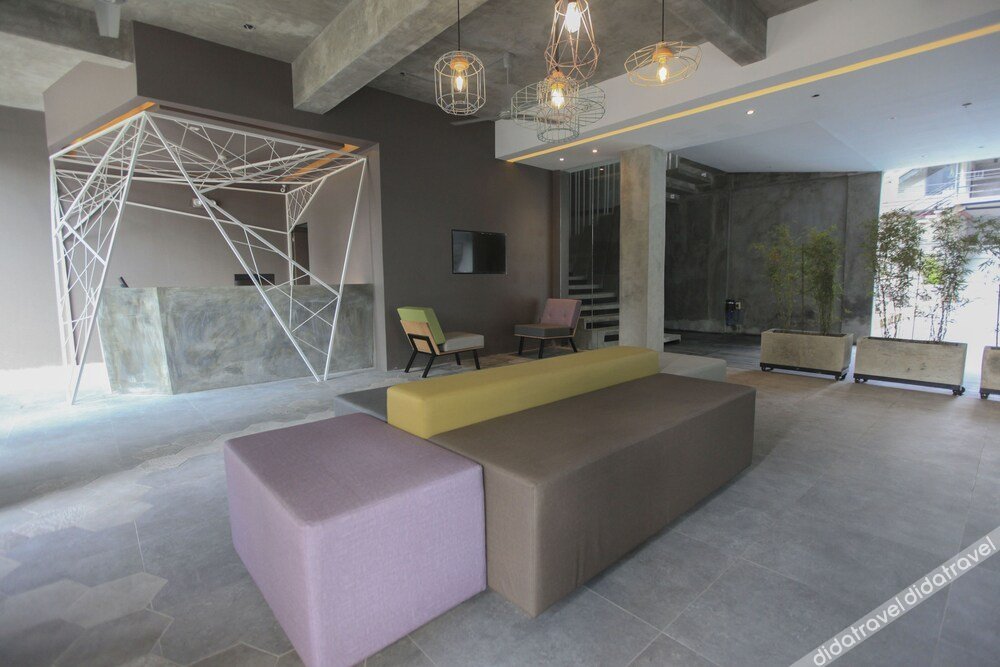 Zenvea Hotel Coron 3*