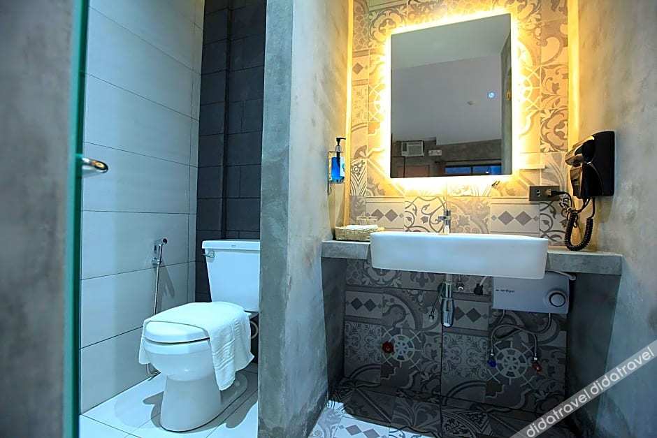 Zenvea Hotel Coron 3*