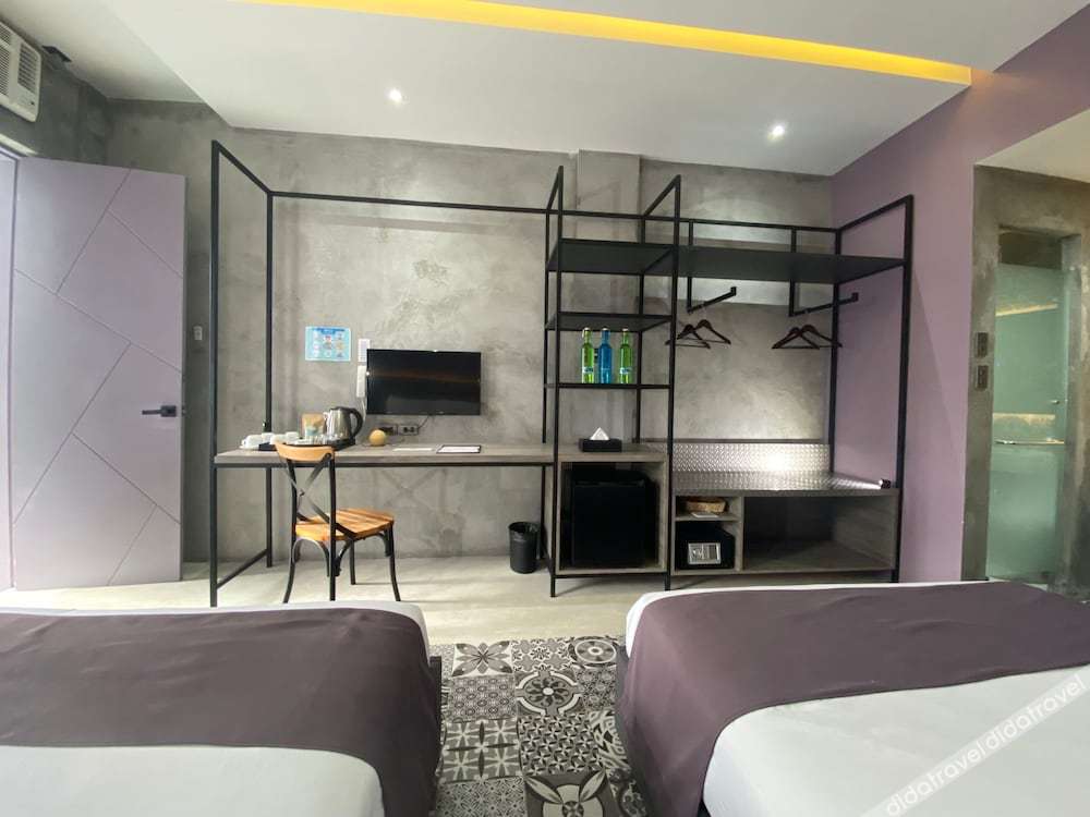 Zenvea Hotel Coron 3*