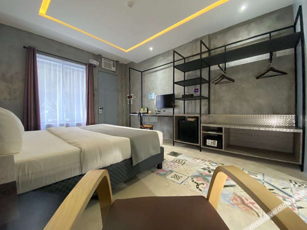 Zenvea Hotel Coron 3*