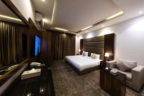 Towlan Qurtaba 0*