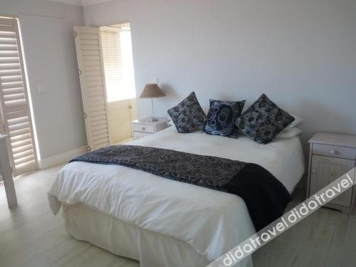 Oceansnest Guest House 3*