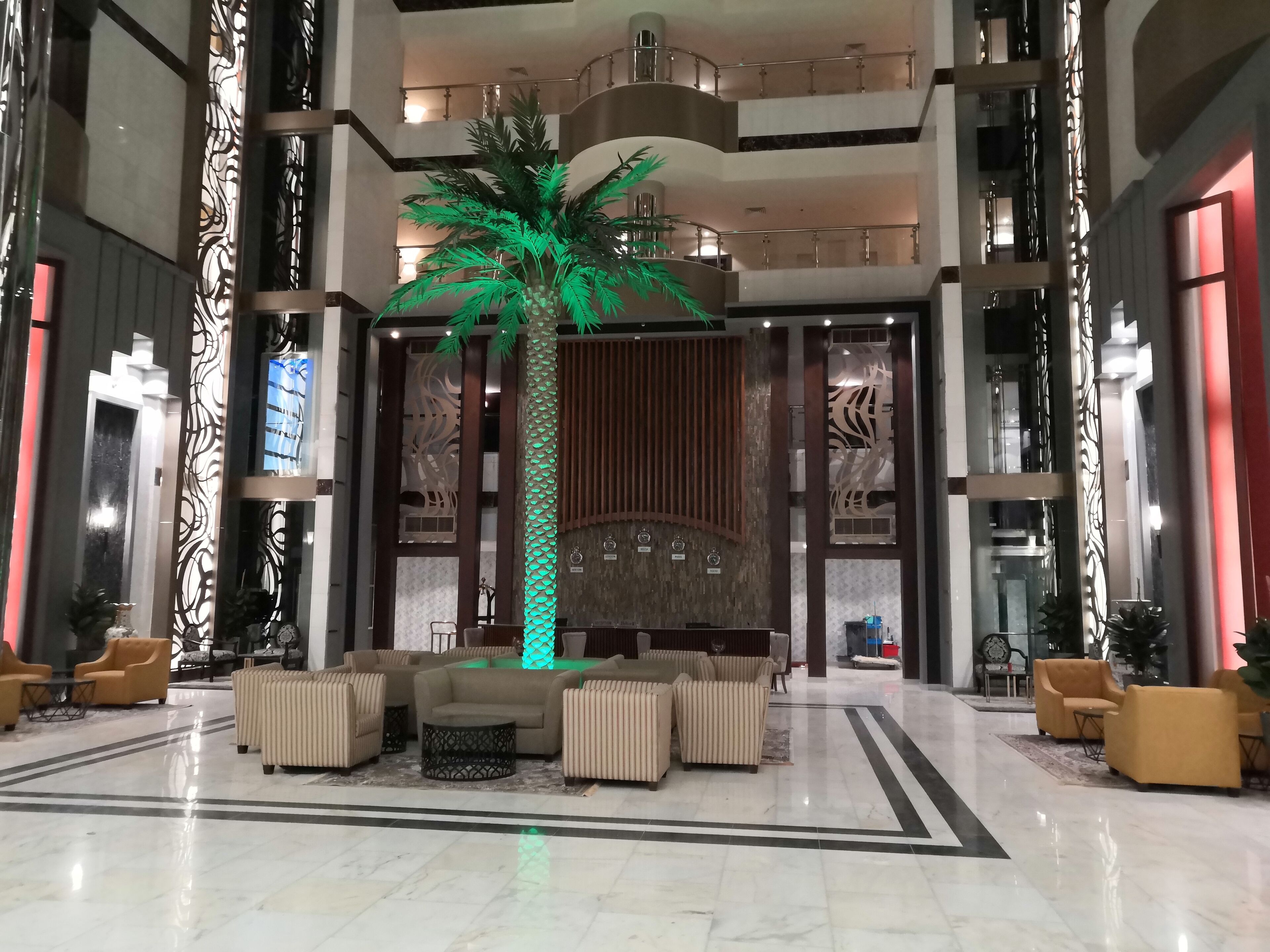 Holiday Villa Hail Hotel 4*