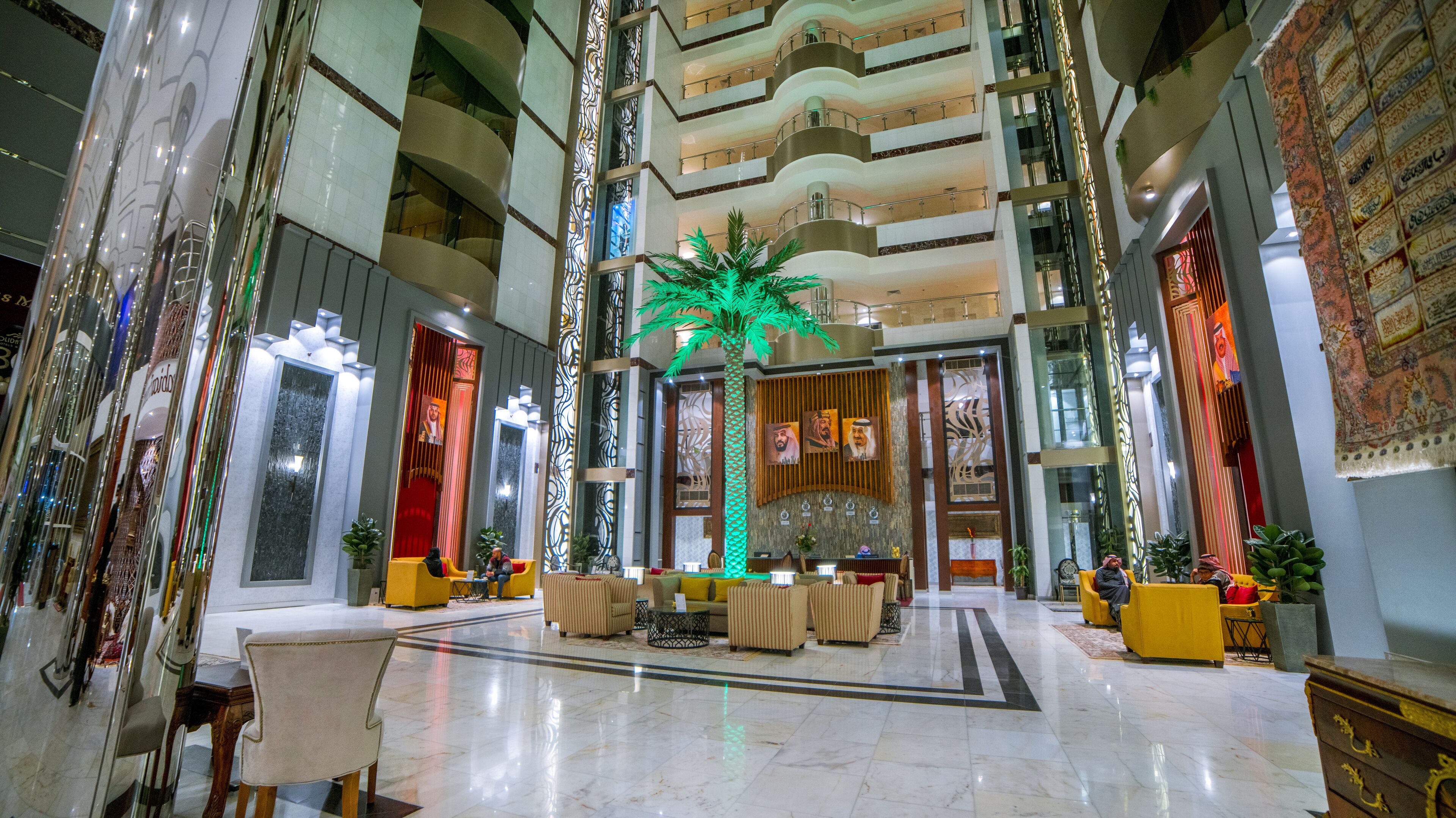 Holiday Villa Hail Hotel 4*