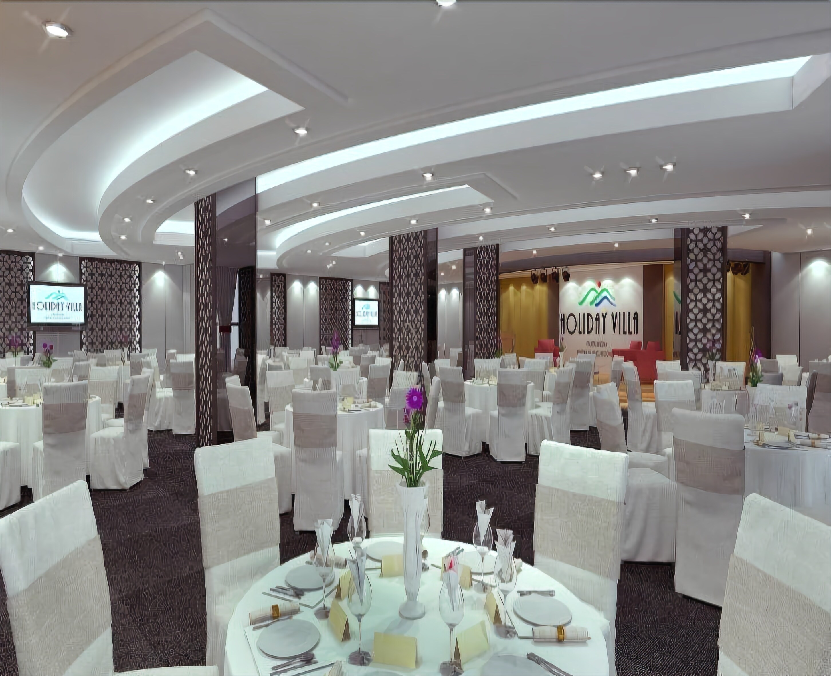 Holiday Villa Hail Hotel 4*