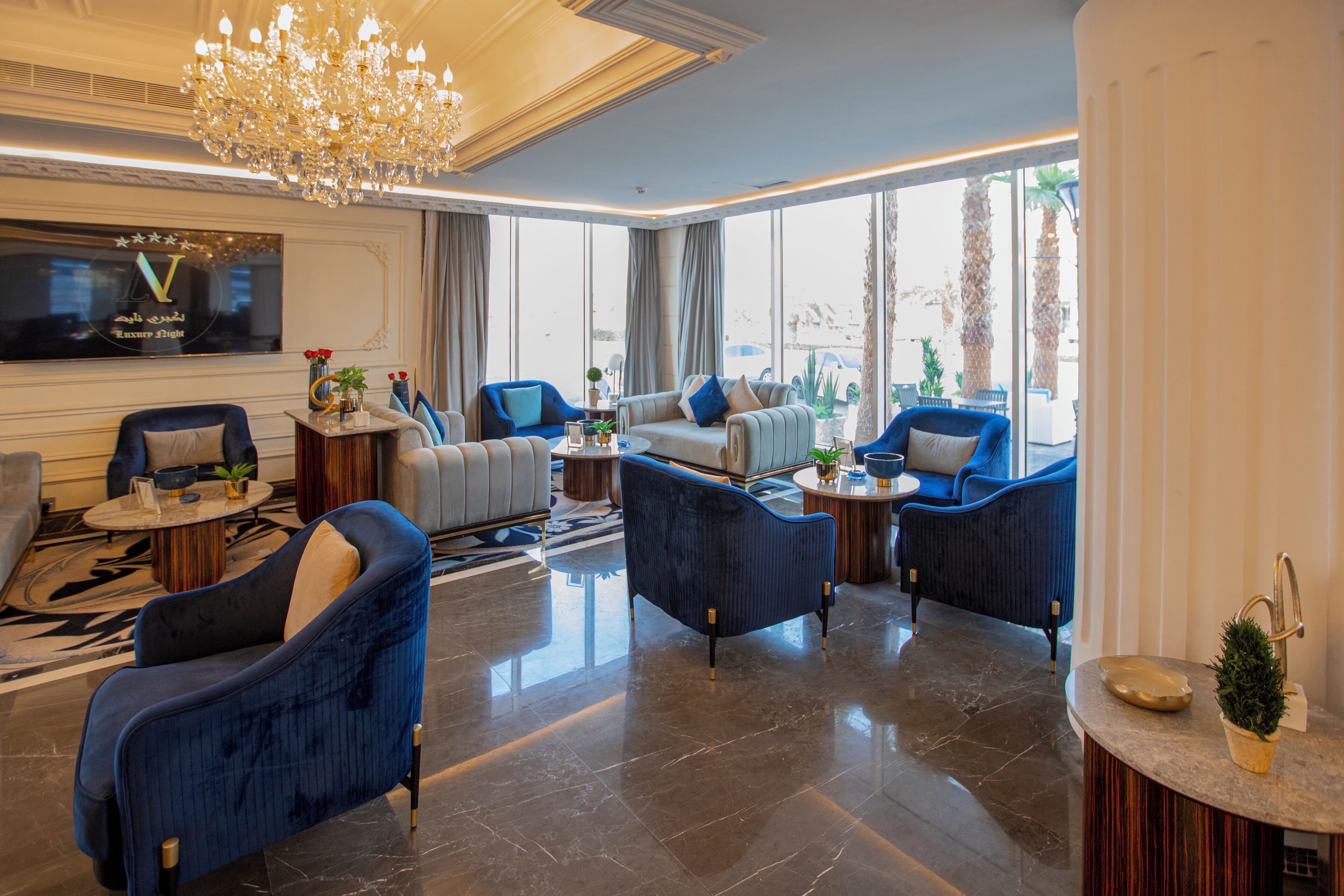 Luxury Night Hotel 3*