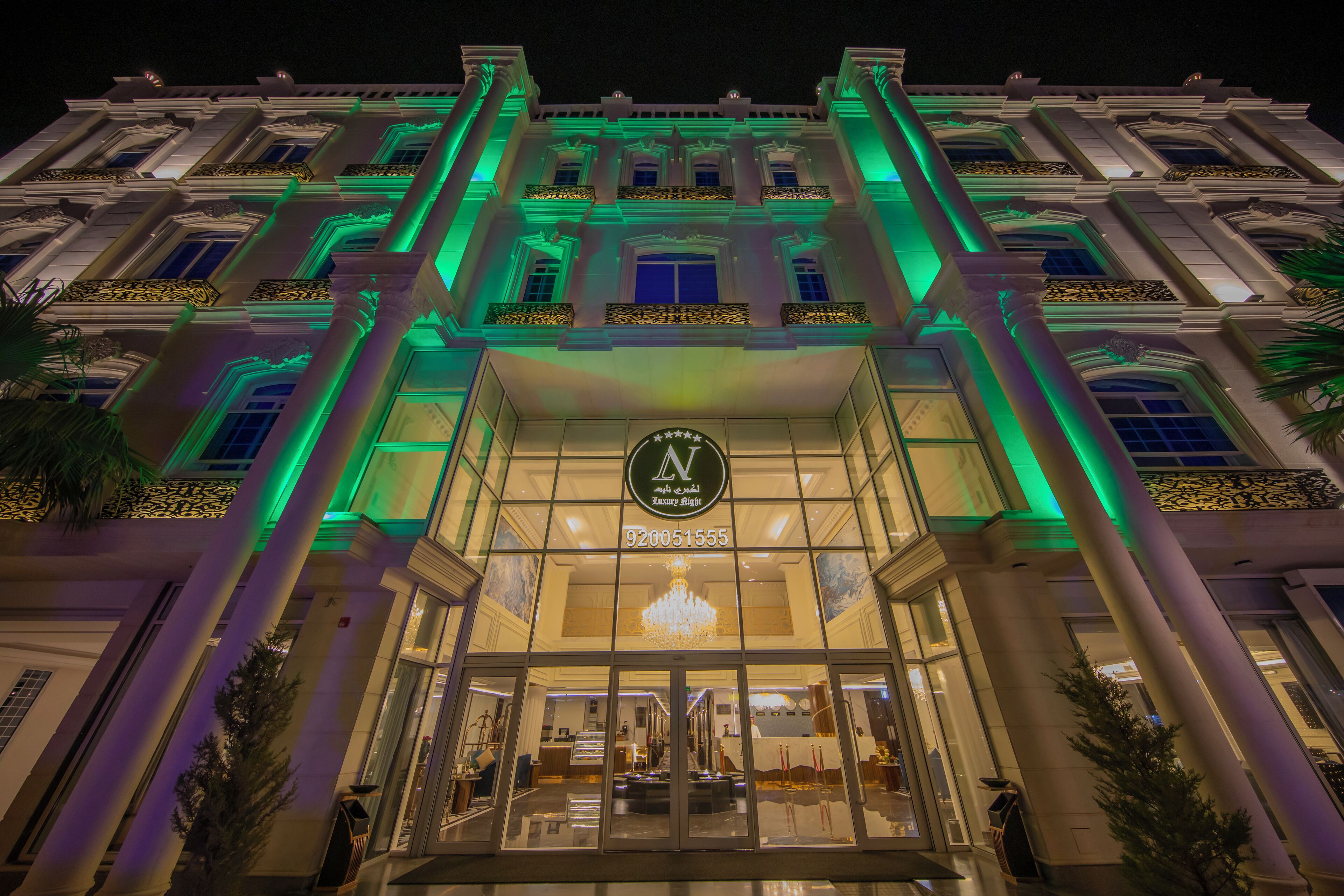 Luxury Night Hotel 3*