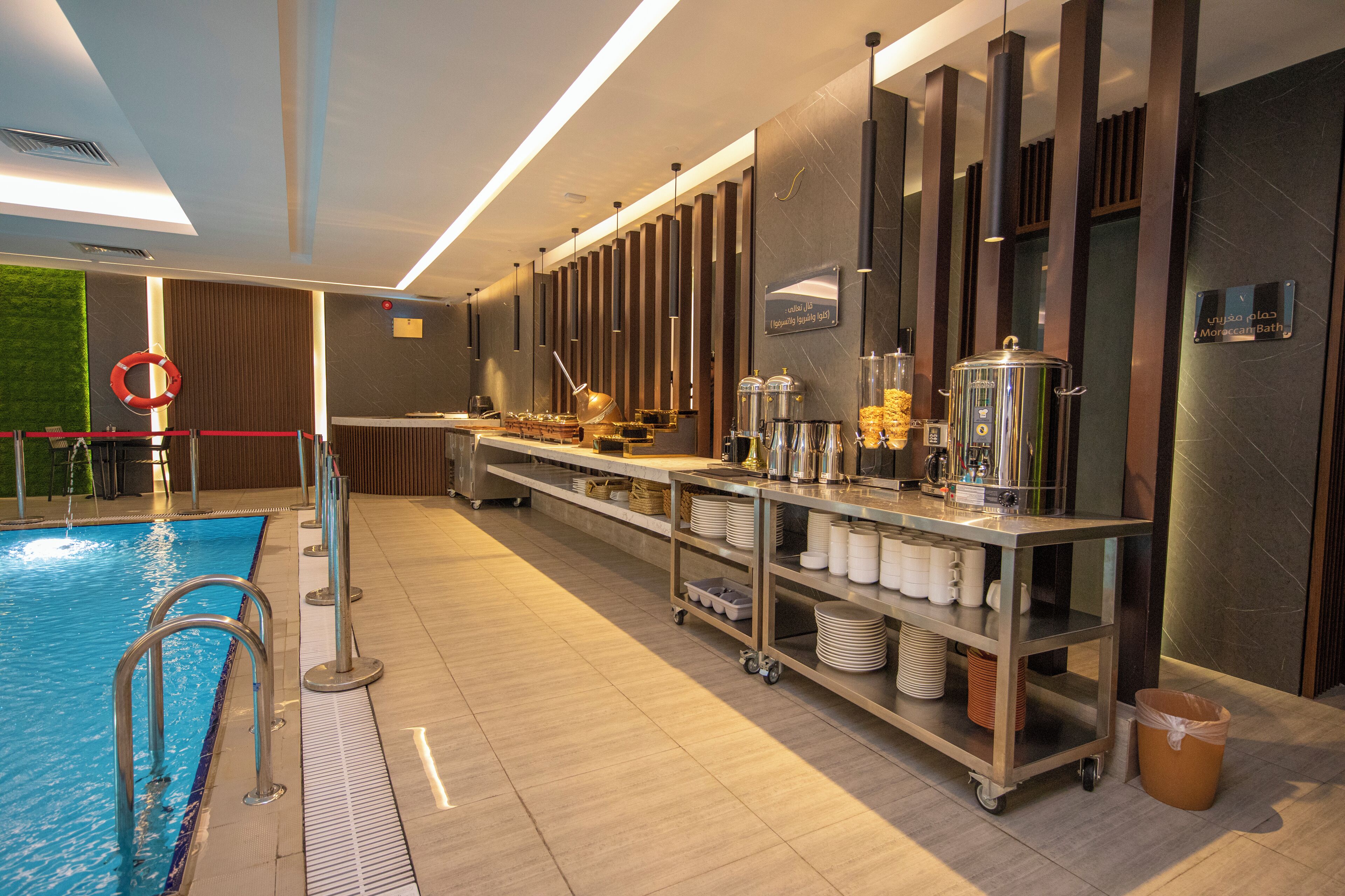 Luxury Night Hotel 3*