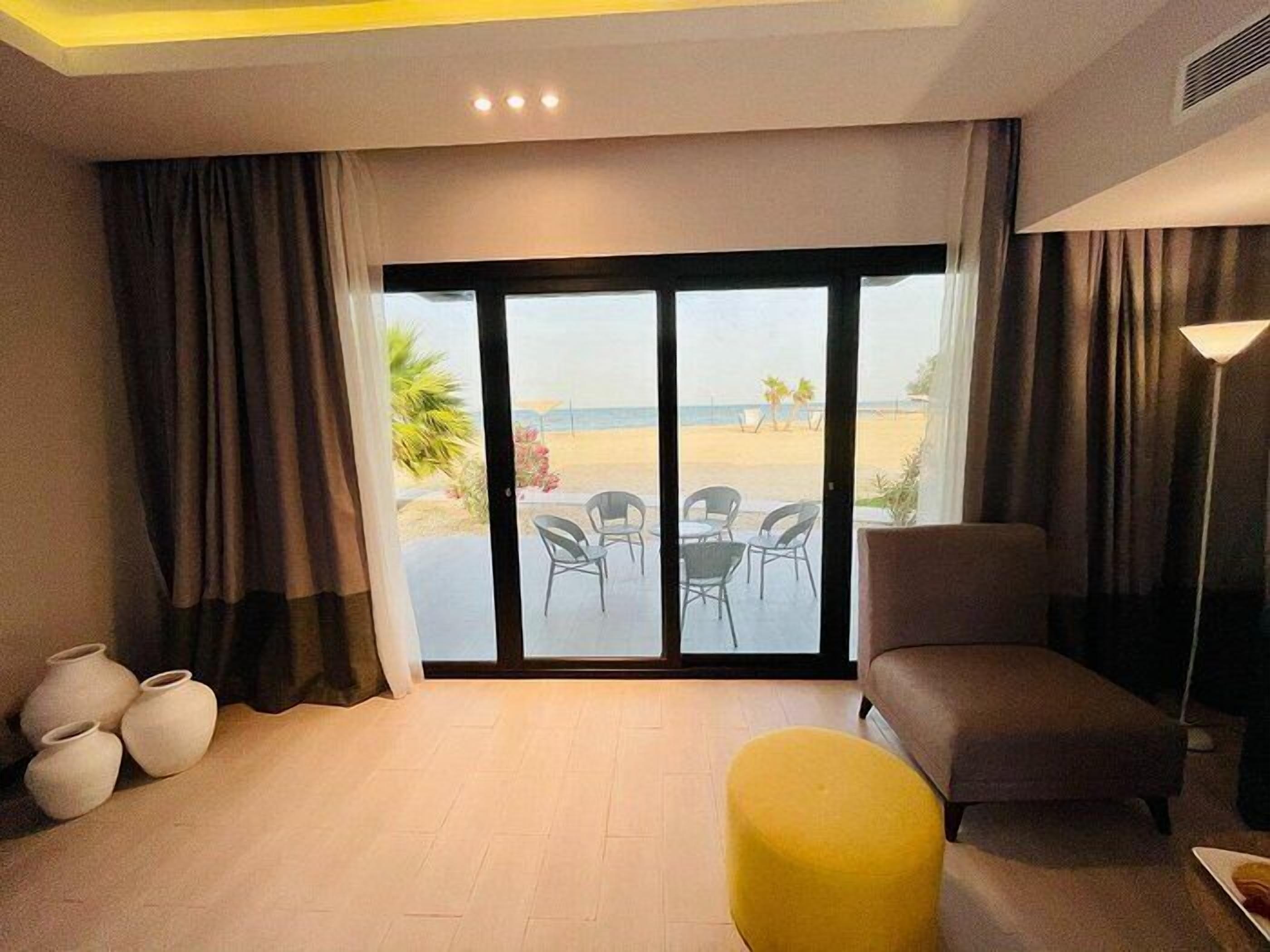HDB RESORT & SPA 0*