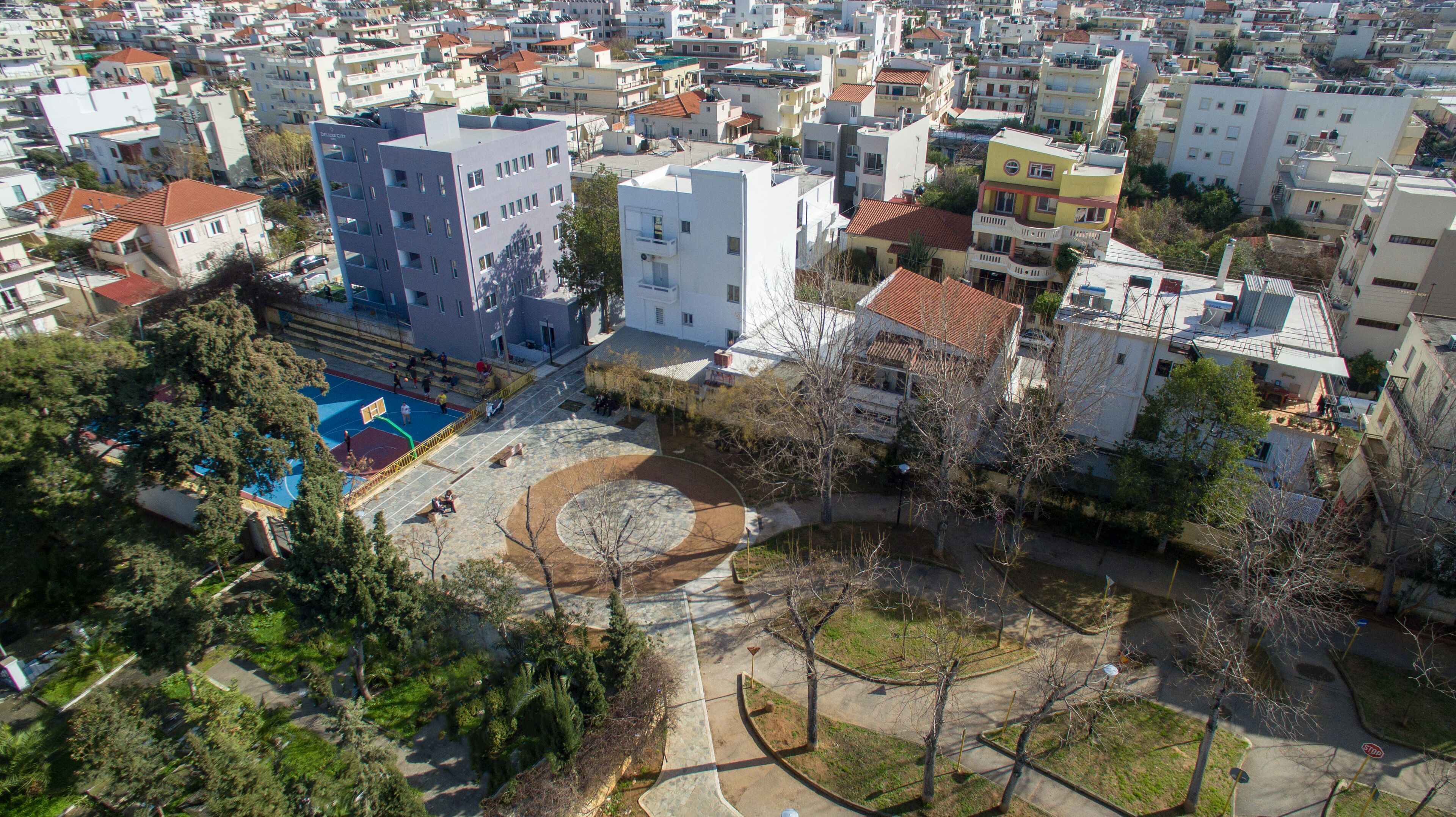 Deluxe City Hotel 3*