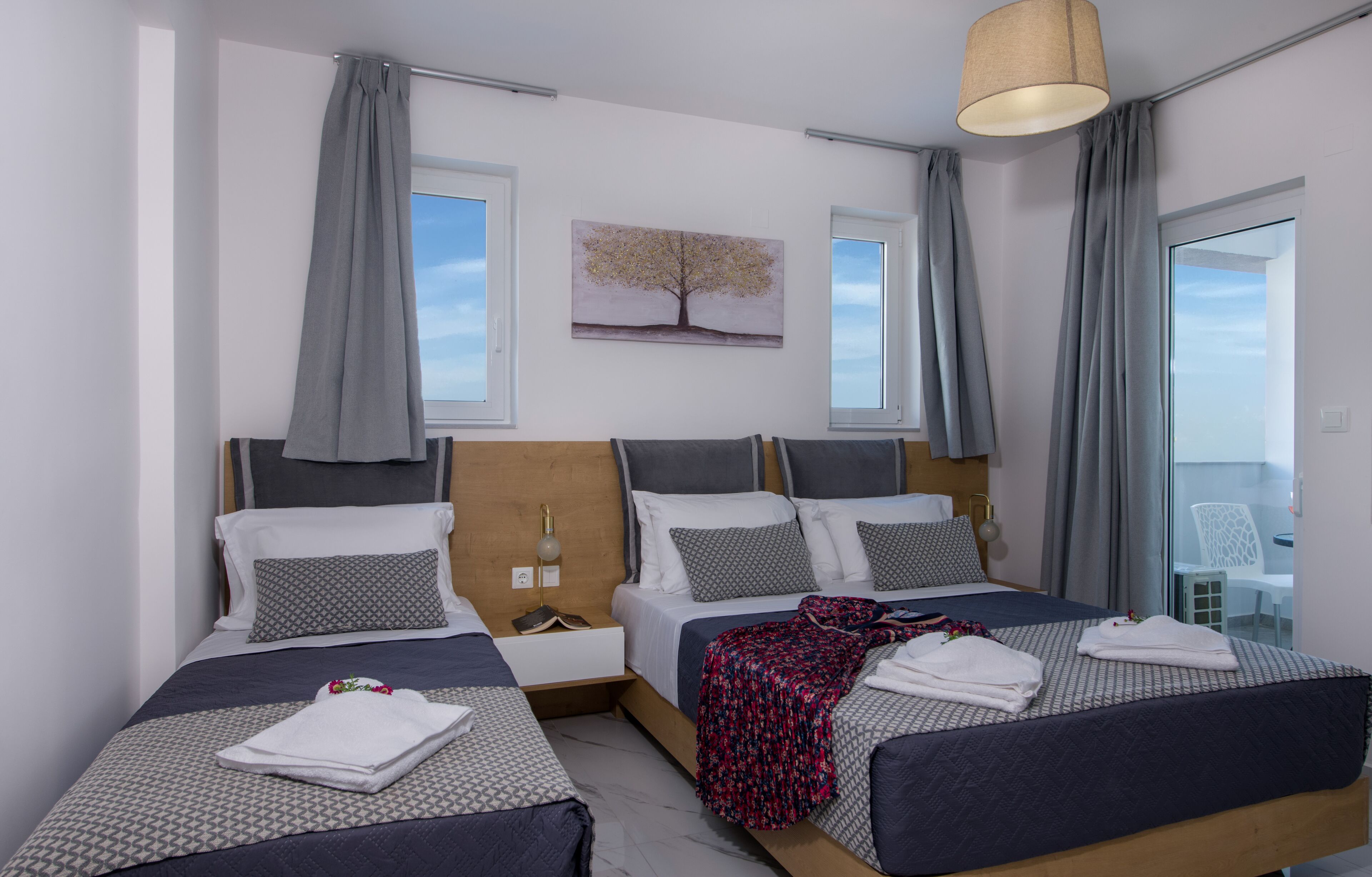 Deluxe City Hotel 3*