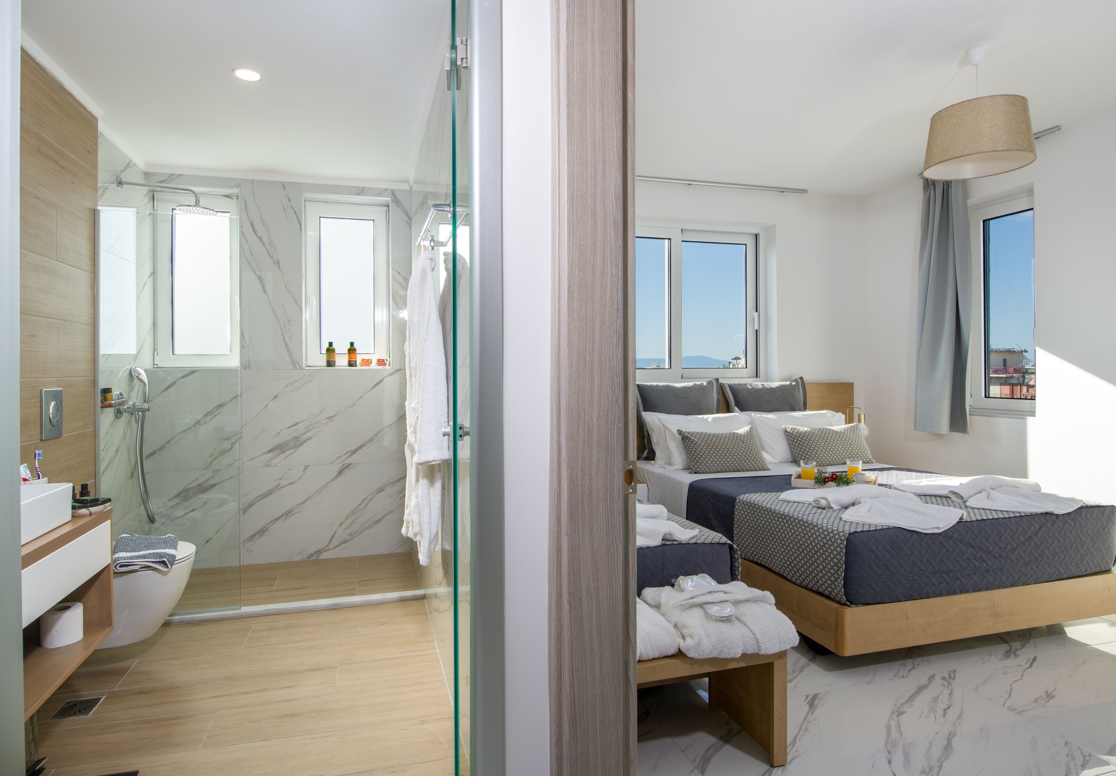 Deluxe City Hotel 3*