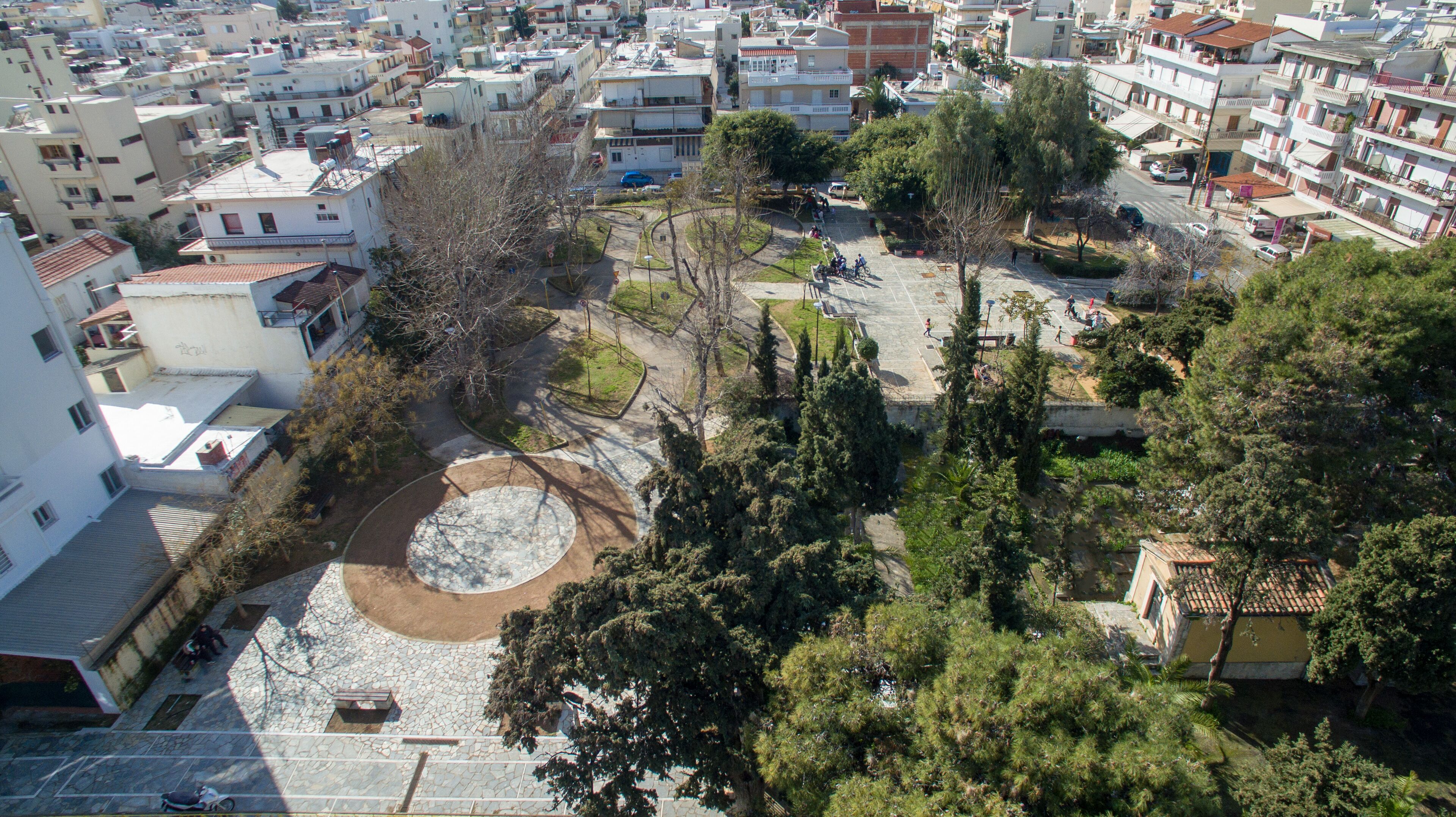 Deluxe City Hotel 3*