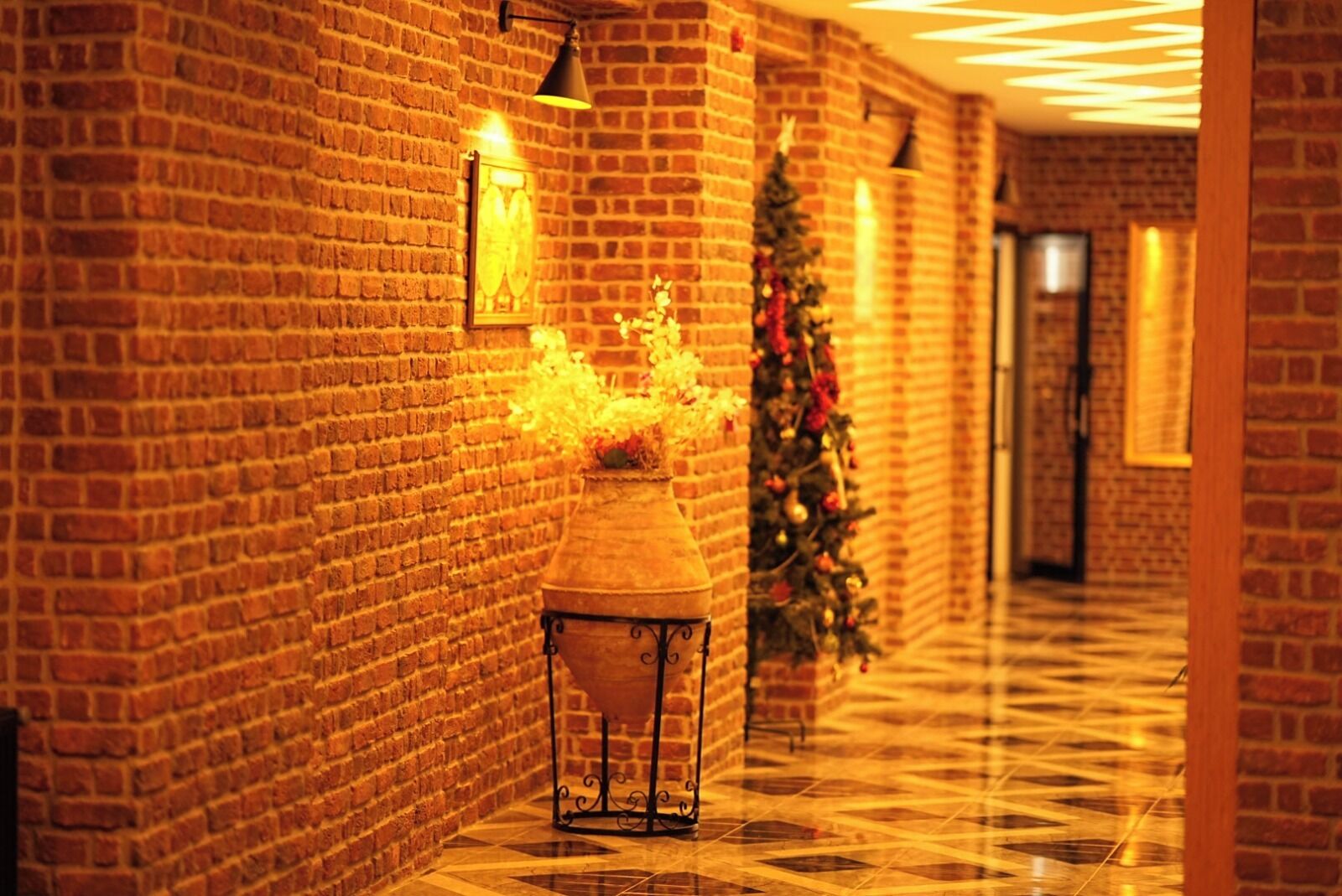 GRAND DELUXE HOTEL 0*