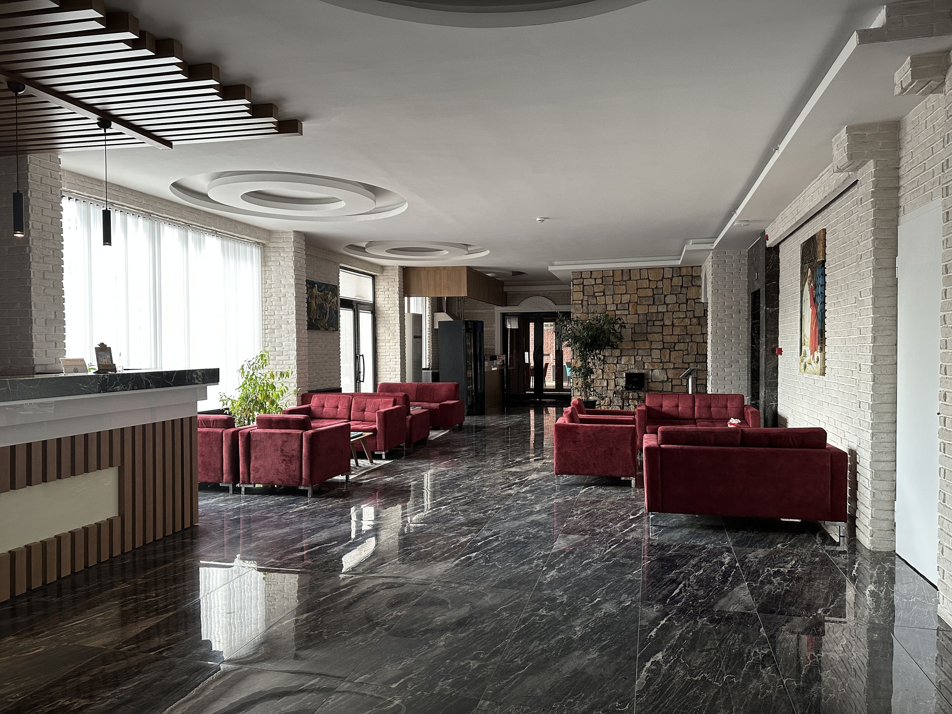 GRAND DELUXE HOTEL 0*