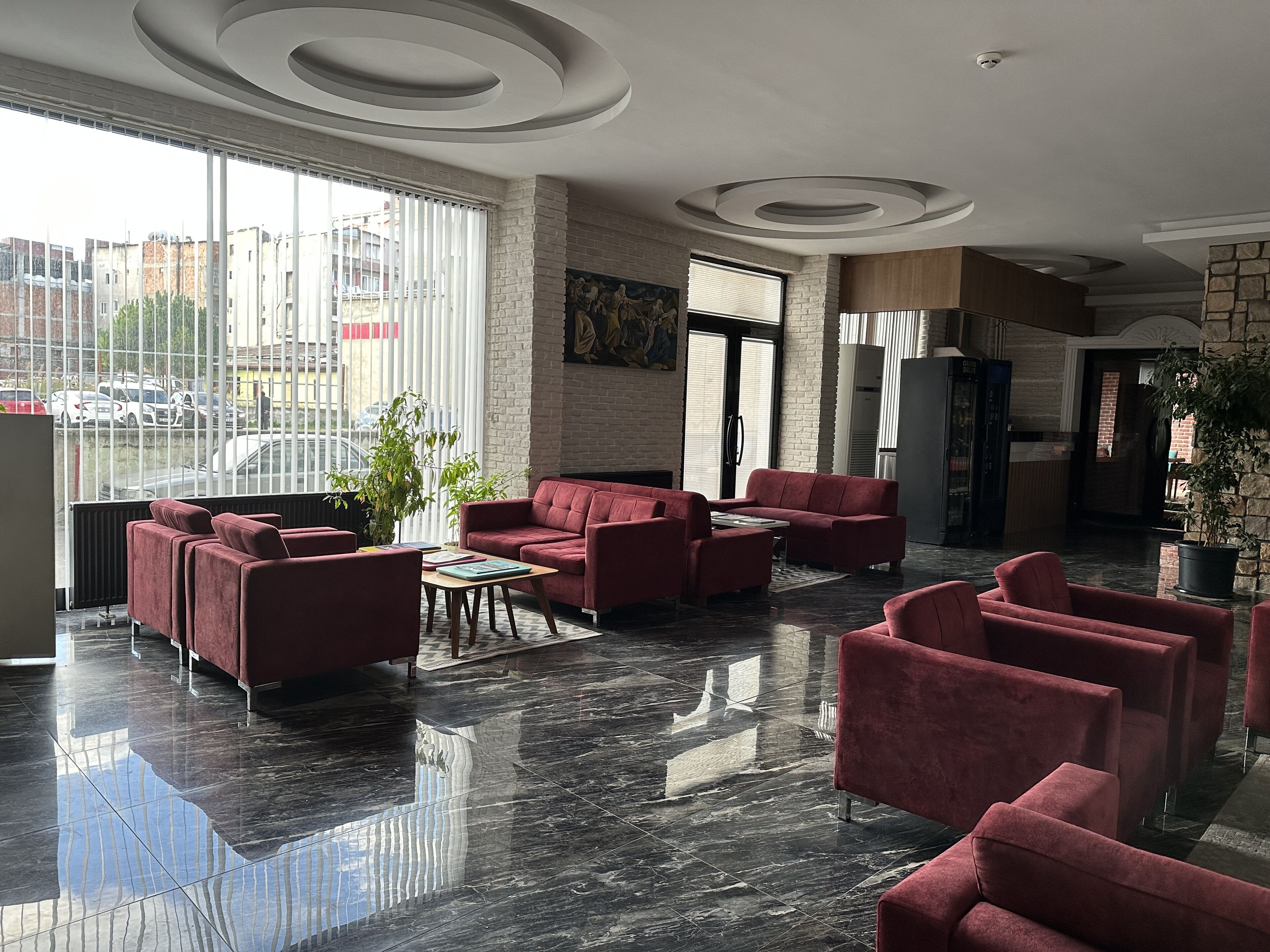 GRAND DELUXE HOTEL 0*