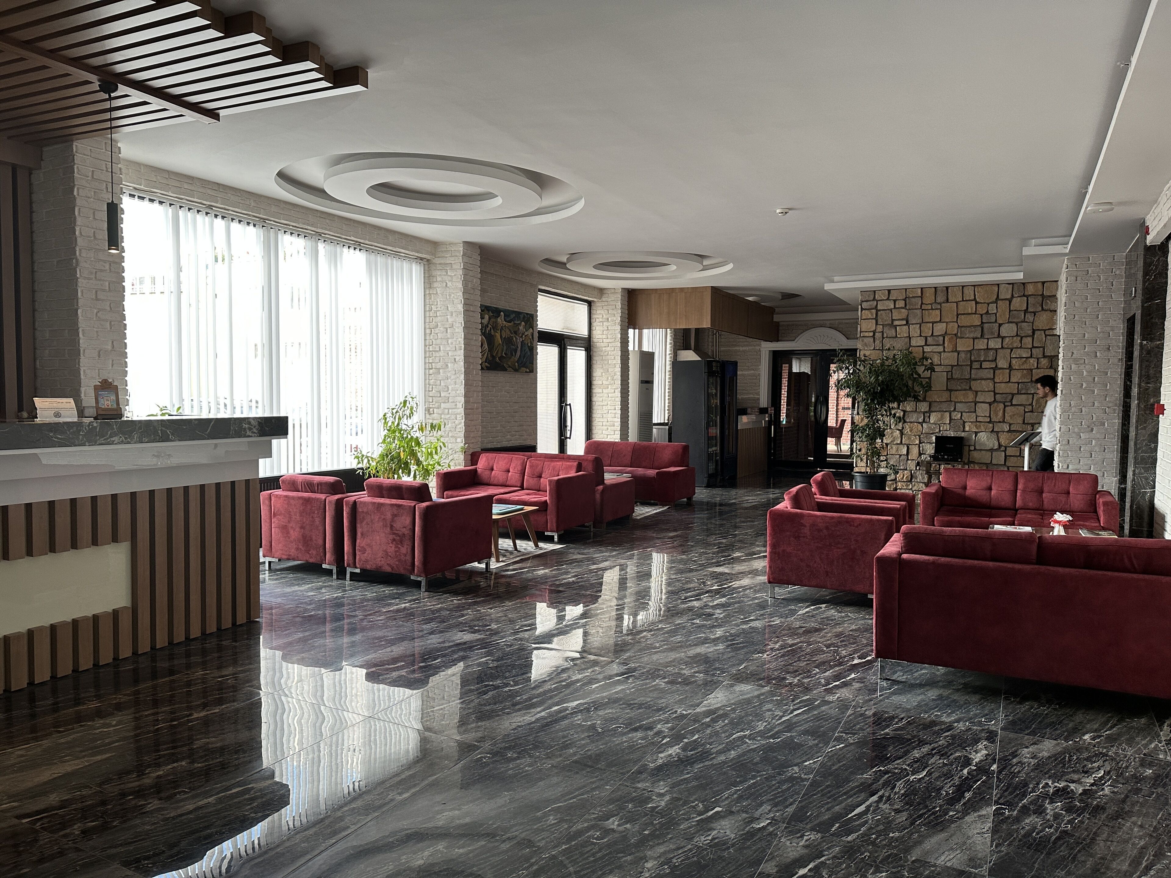 GRAND DELUXE HOTEL 0*