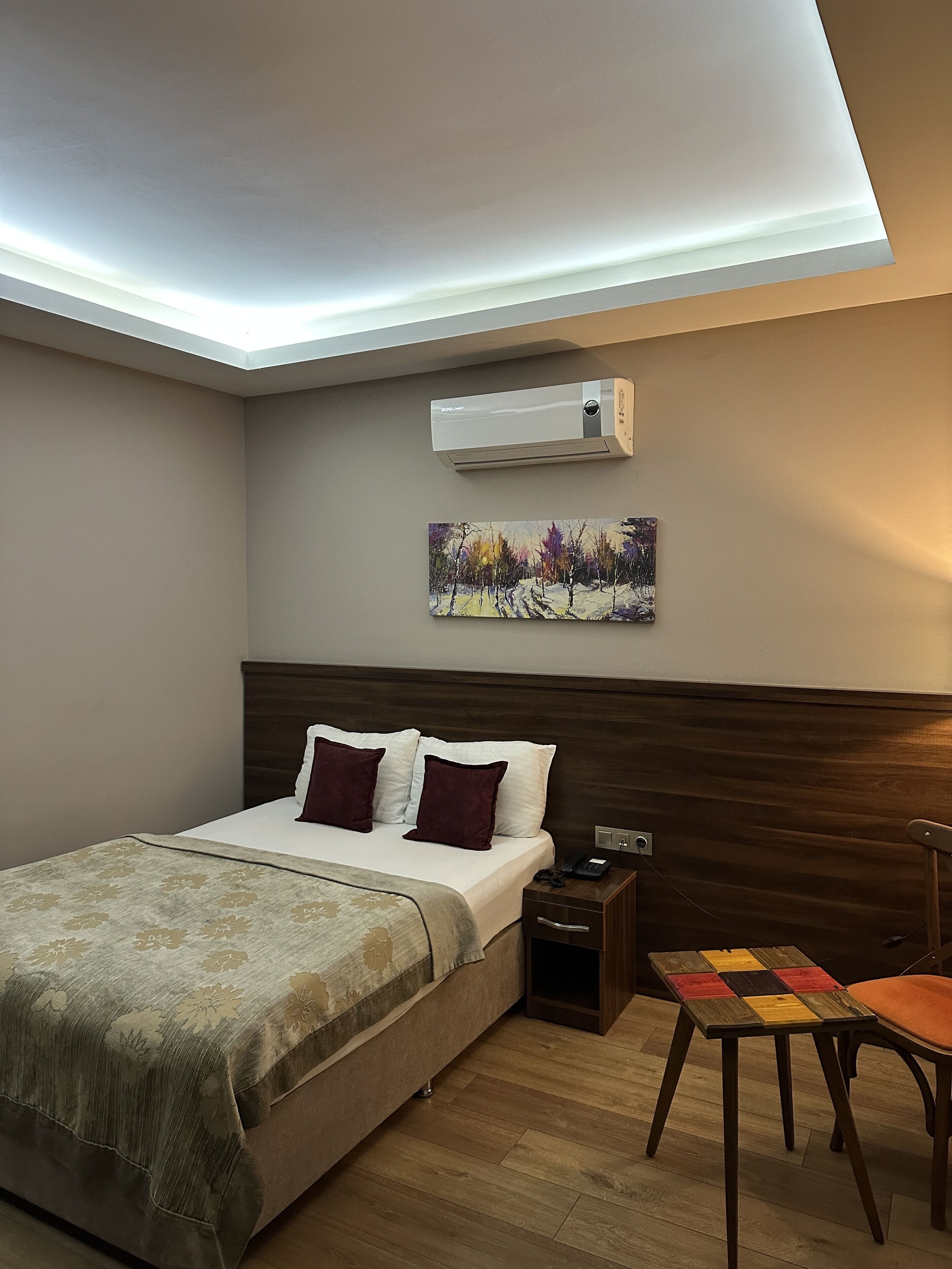 GRAND DELUXE HOTEL 0*