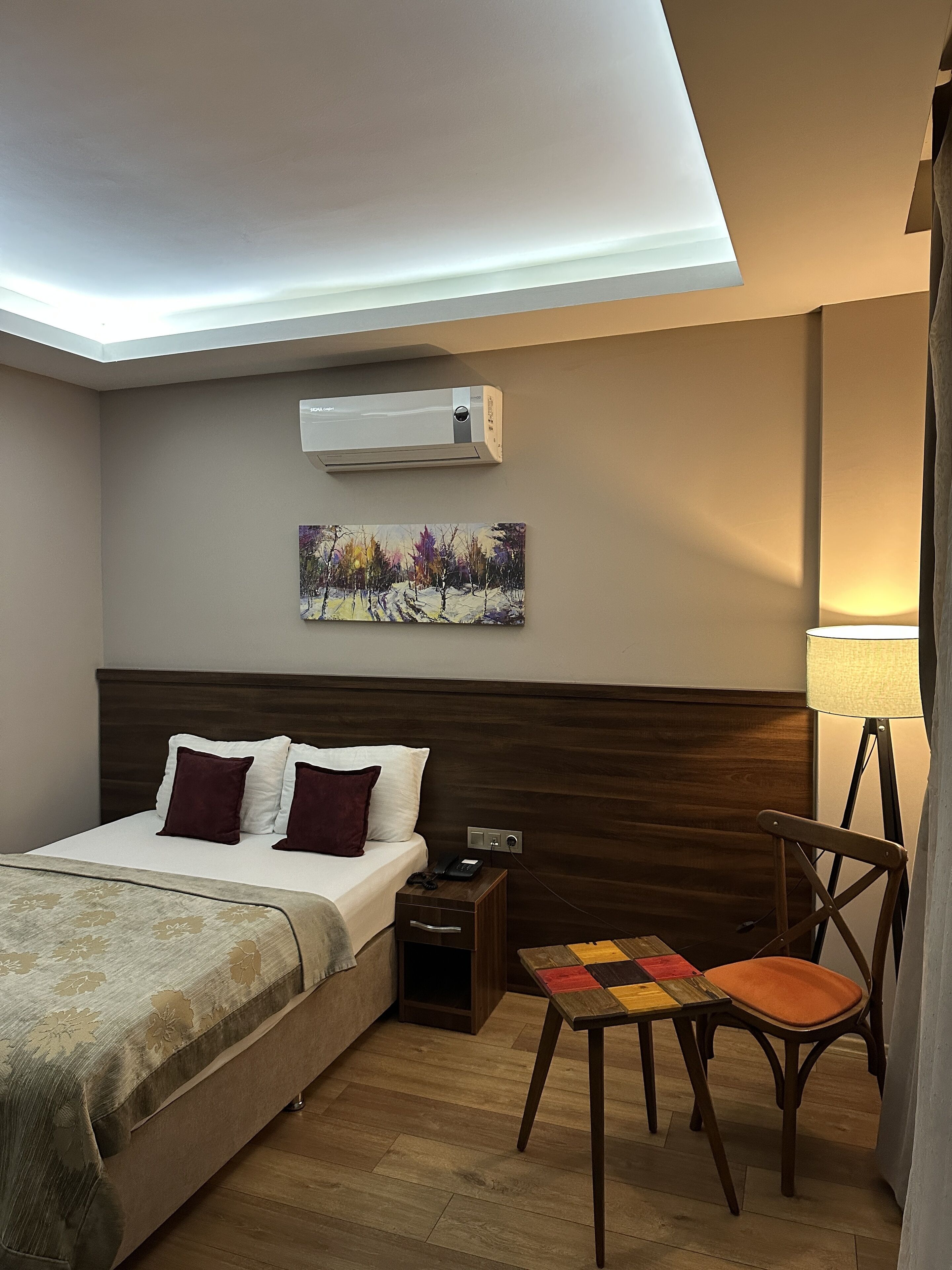 GRAND DELUXE HOTEL 0*