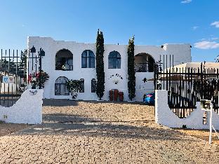 Casa Blanca Boutique Hotel Pension 3*