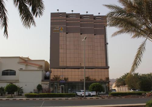 Orient House 2*