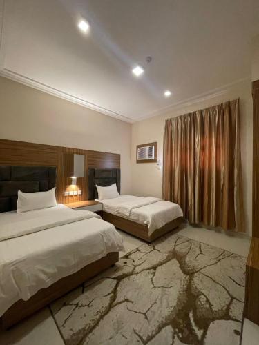 Orient House 2*