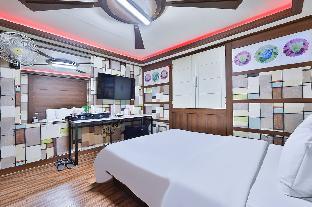 Picasso Motel 2*