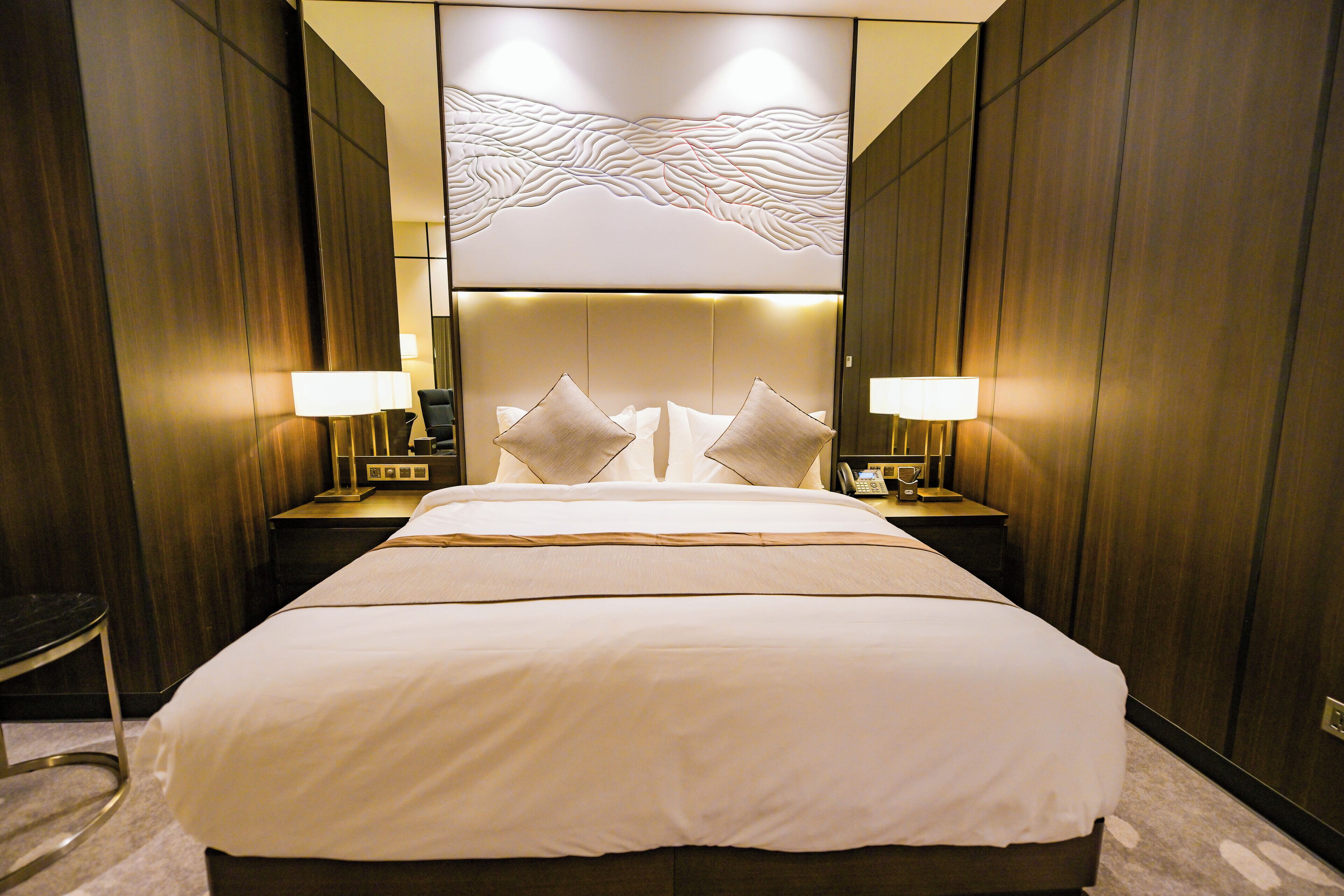 Freesia Hotel 0*
