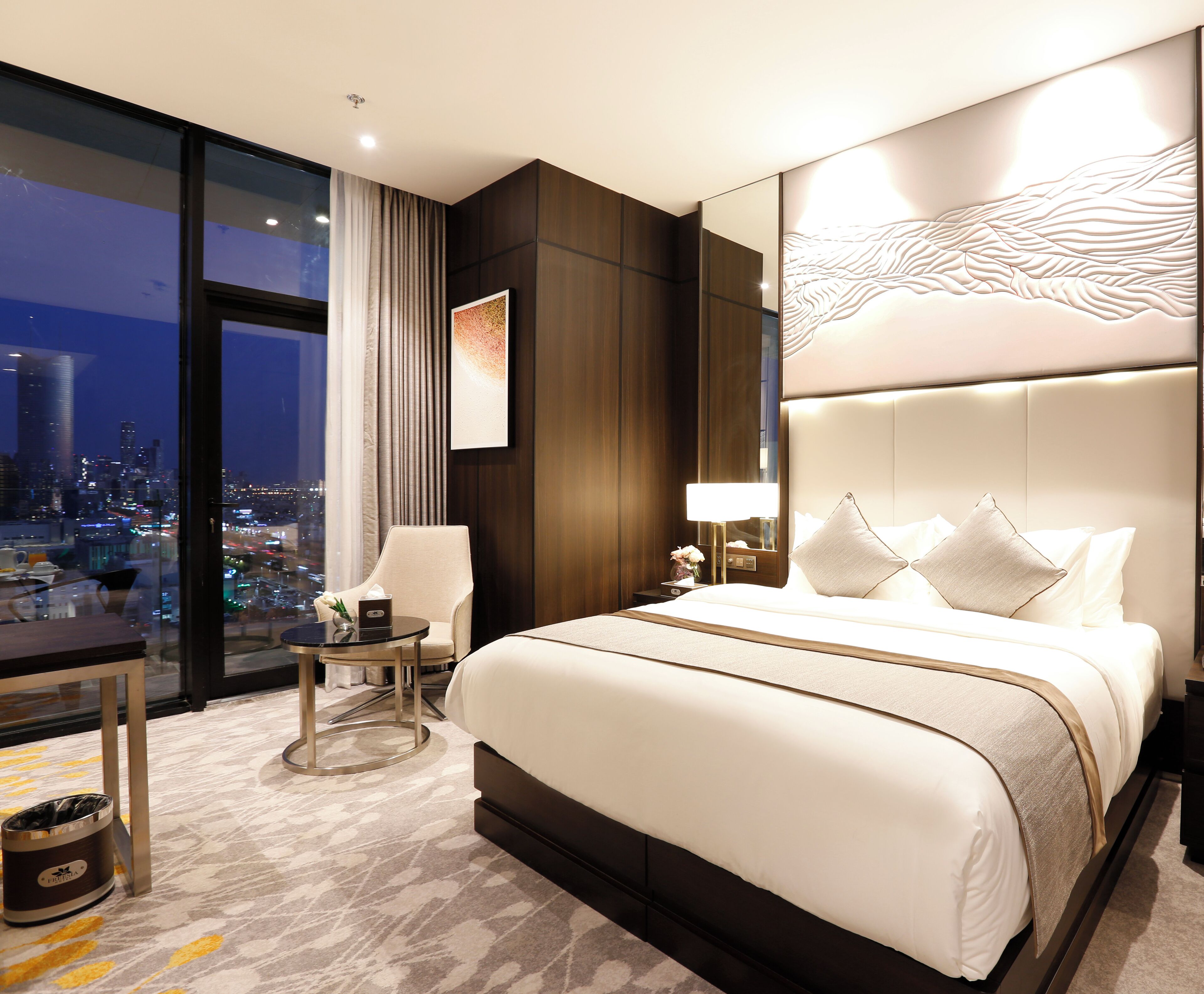 Freesia Hotel 0*