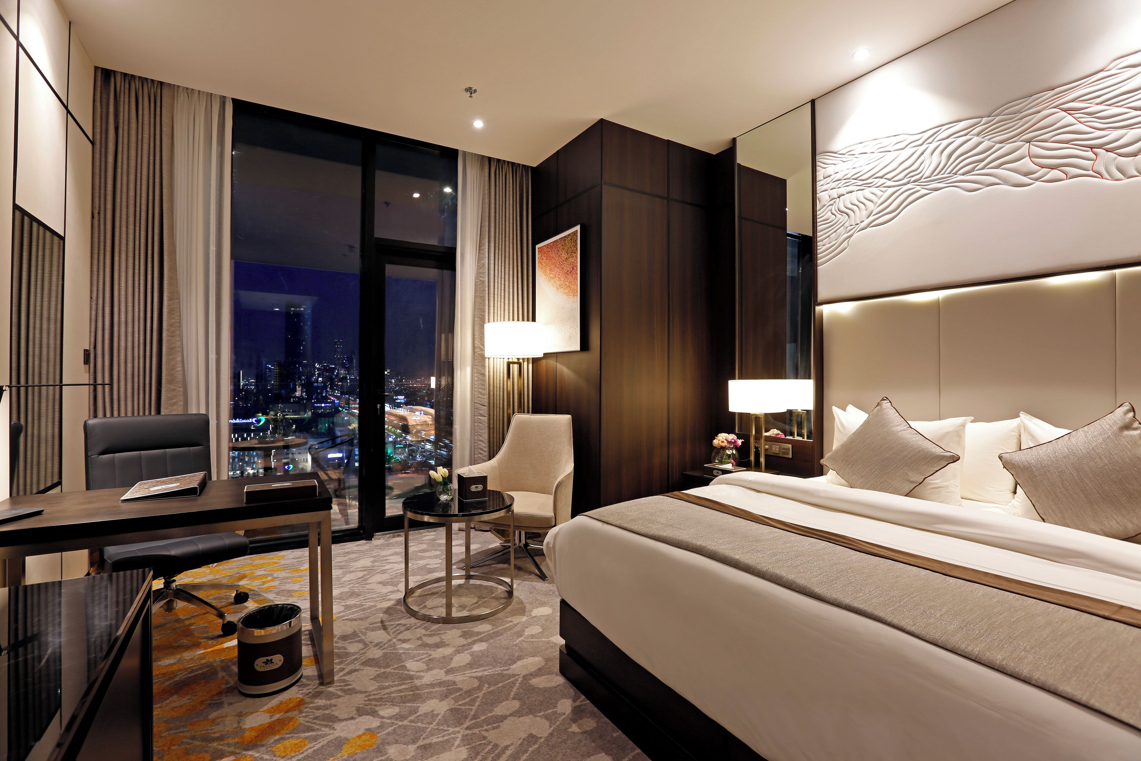 Freesia Hotel 0*