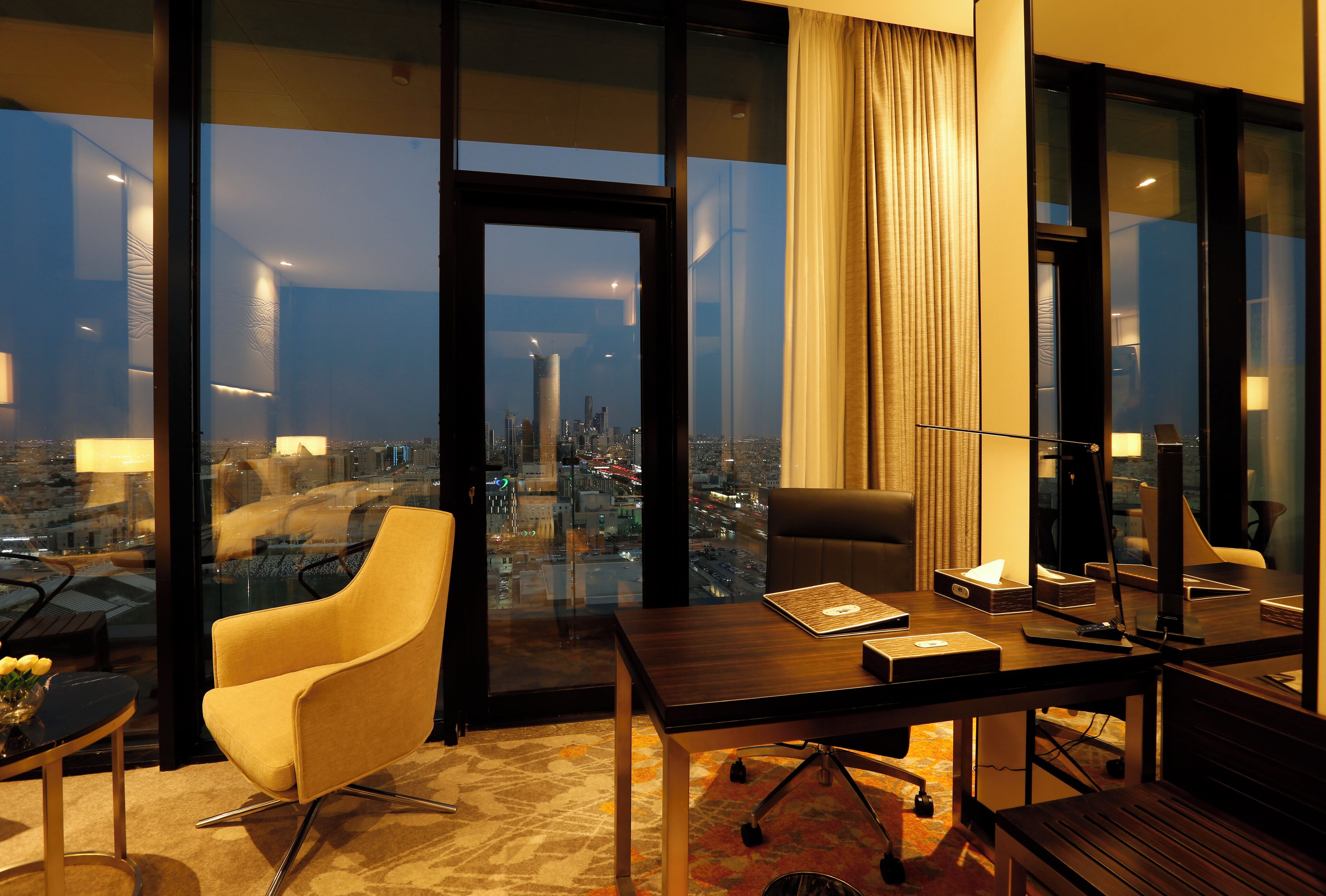 Freesia Hotel 0*