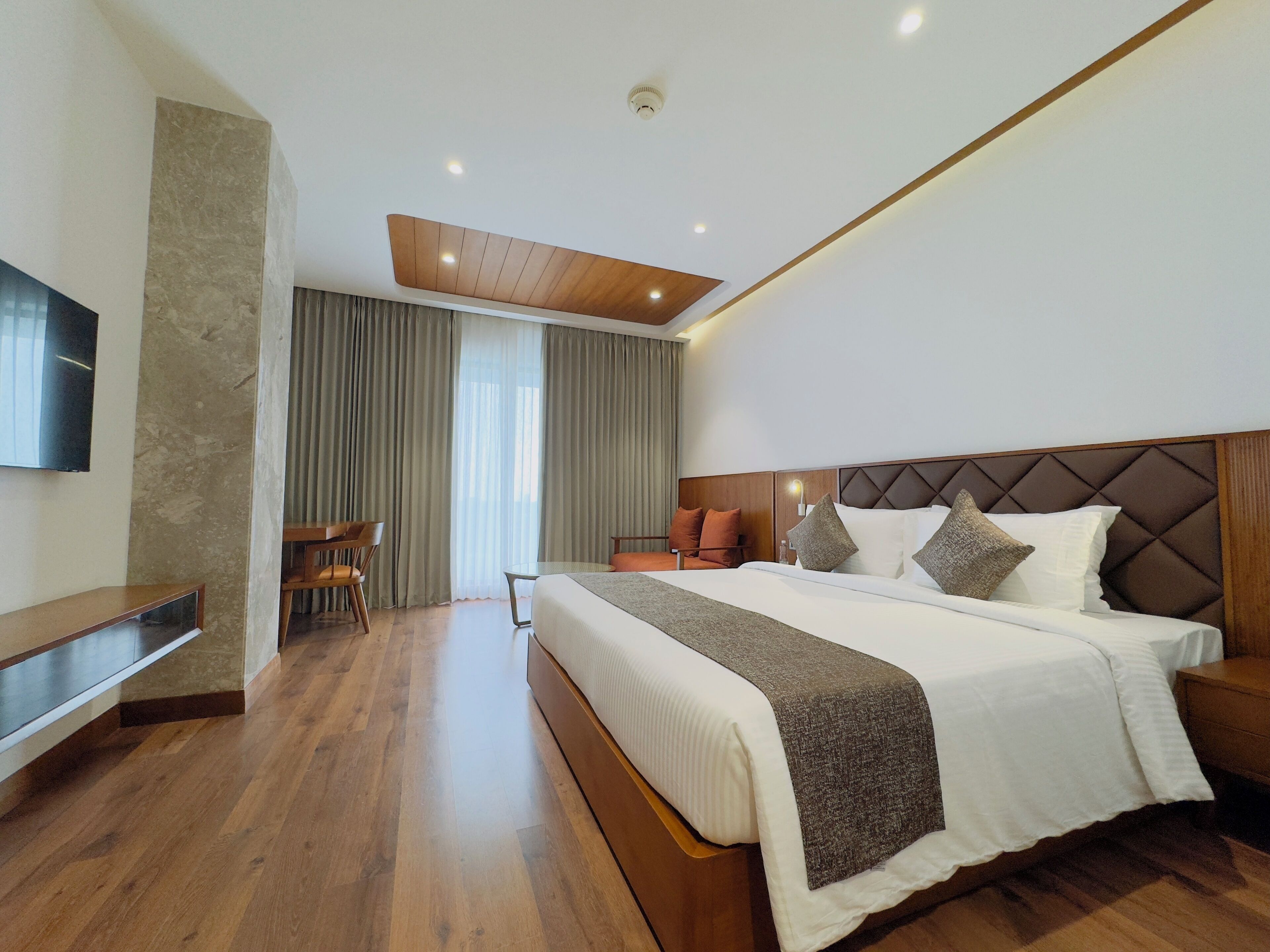 Gokulam Grand Kozhikode 4*