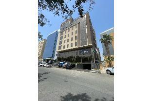 Sunday MAS Hotel 1*