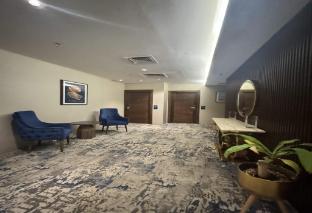 Sunday MAS Hotel 1*