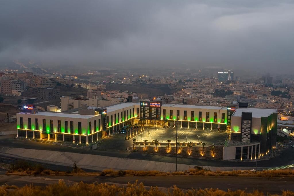 Ewaa Express Hotel Abha 3*