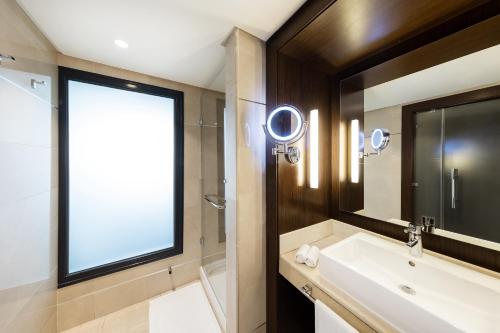 Radisson Blu Hotel & Convention Center, Tunis 4*