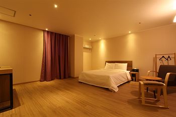 Hotel violet 2*