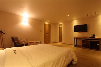 Hotel violet 2*