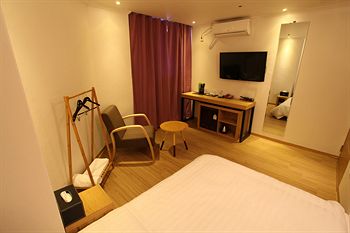 Hotel violet 2*