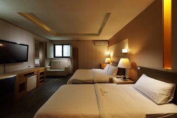 Benikea Hotel Noblesse 2*