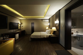 Benikea Hotel Noblesse 2*