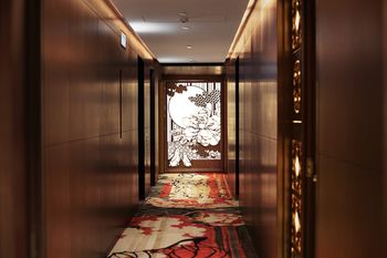 Mira Moon Hong Kong 5*